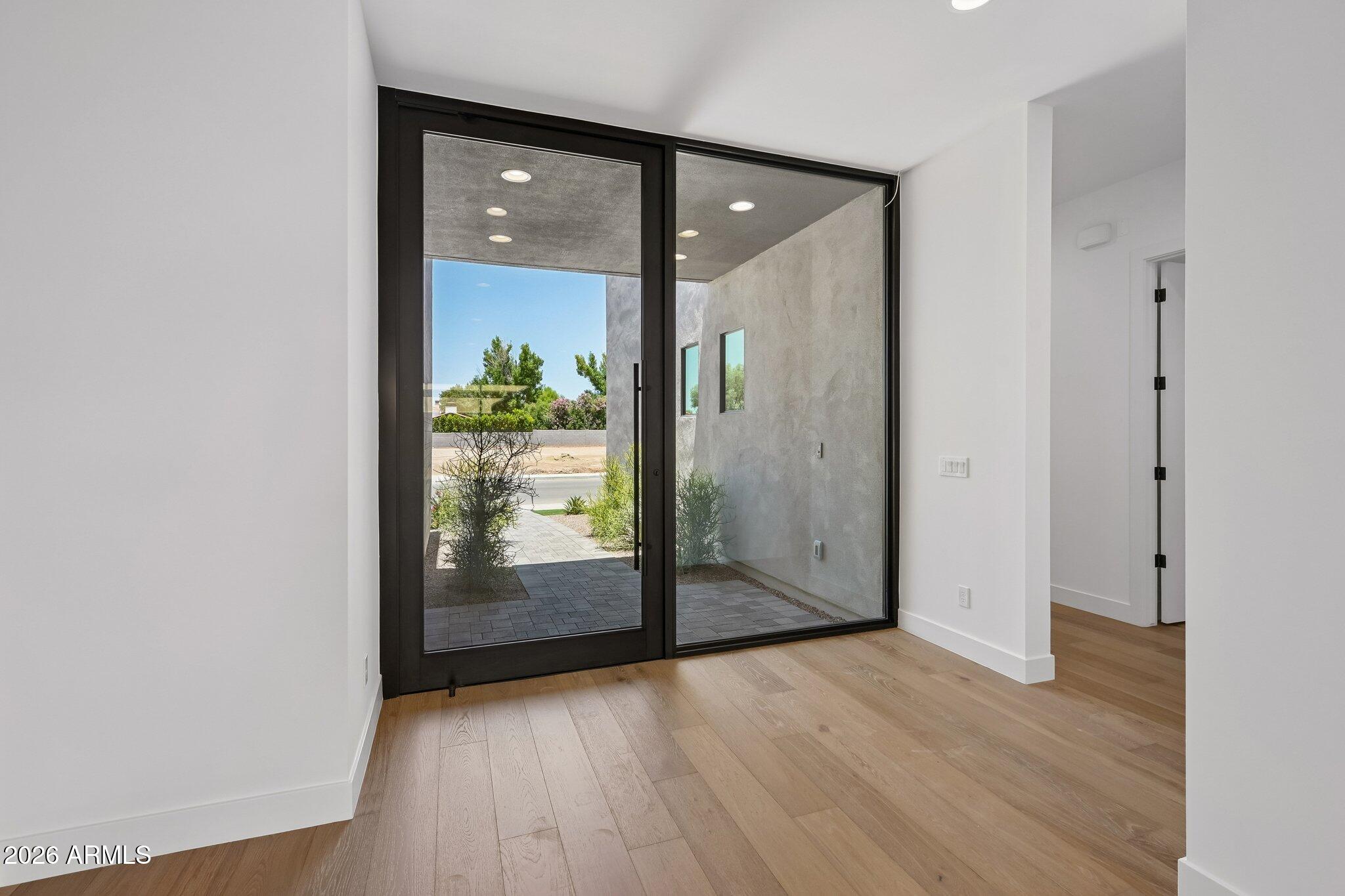 2371 E AQUARIUS Place