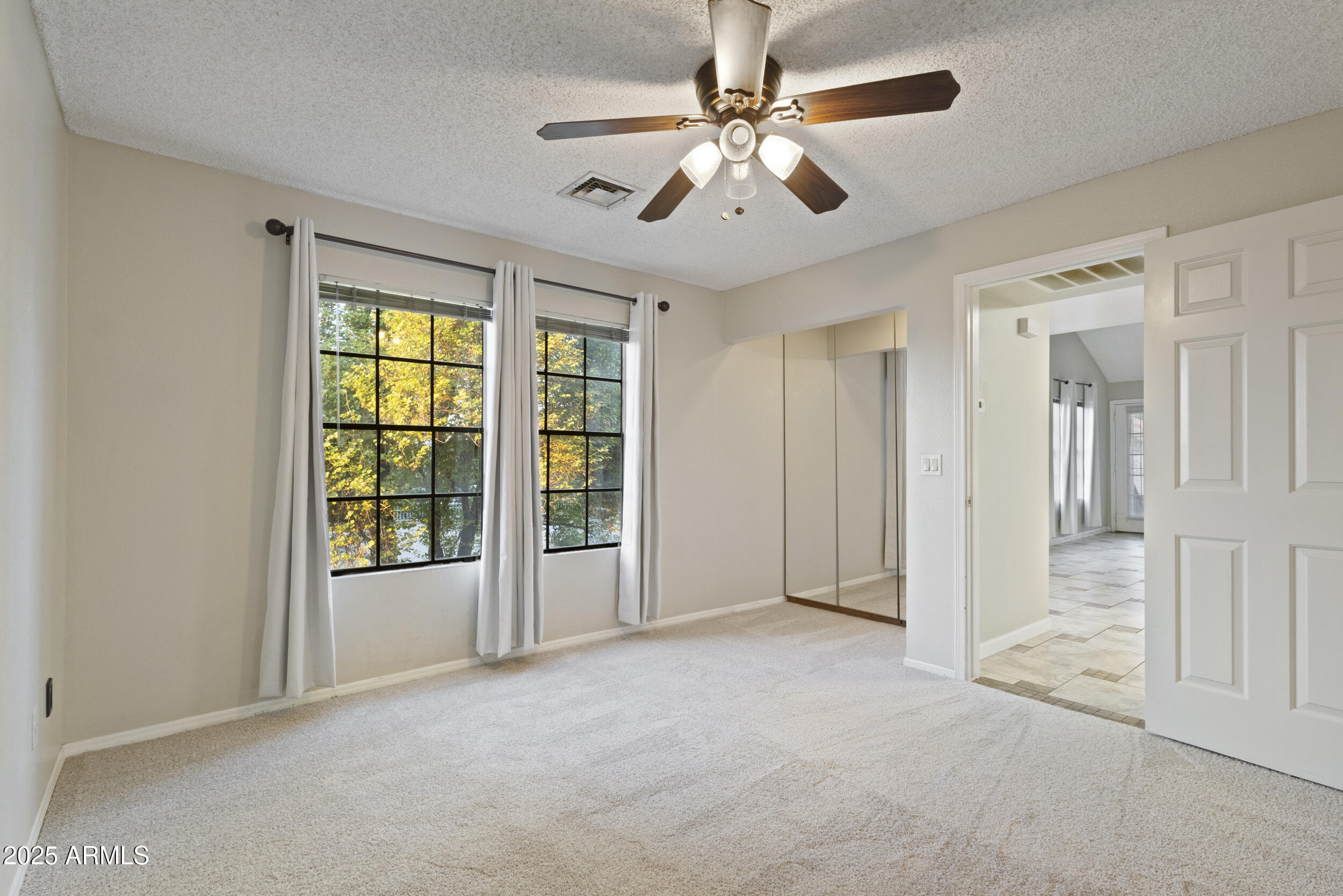 2333 E SOUTHERN Avenue 2041