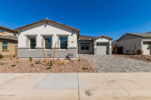 12012 W PARKWAY Lane Avondale AZ 85323