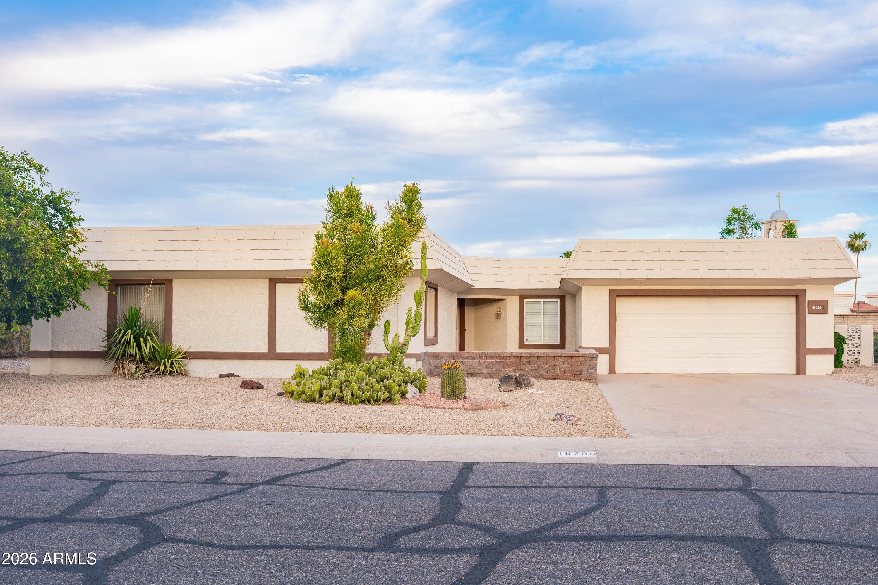 10709 W WHEATRIDGE Drive