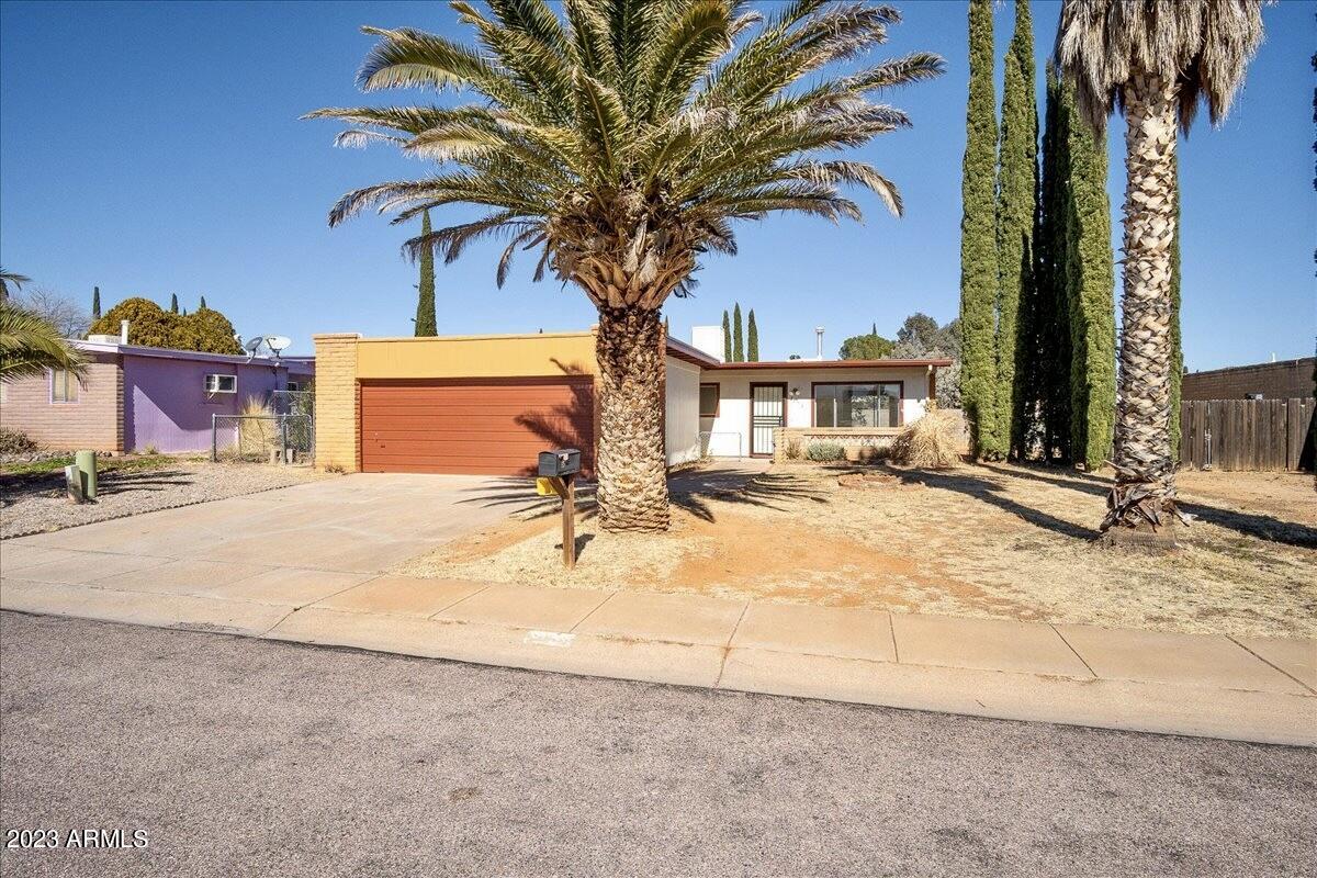 VISTA VILLAGE UNIT 1 - Residential