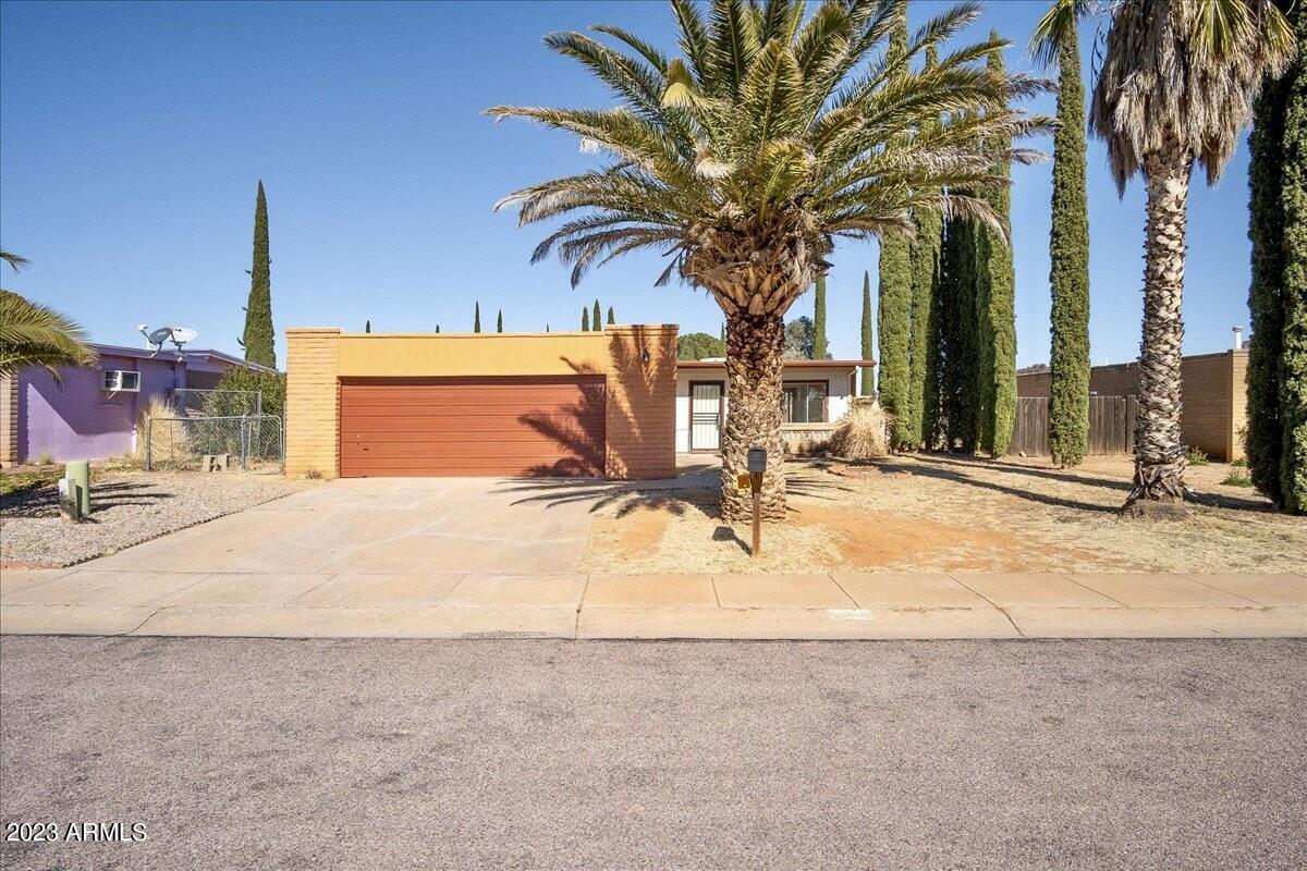 VISTA VILLAGE UNIT 1 - Residential