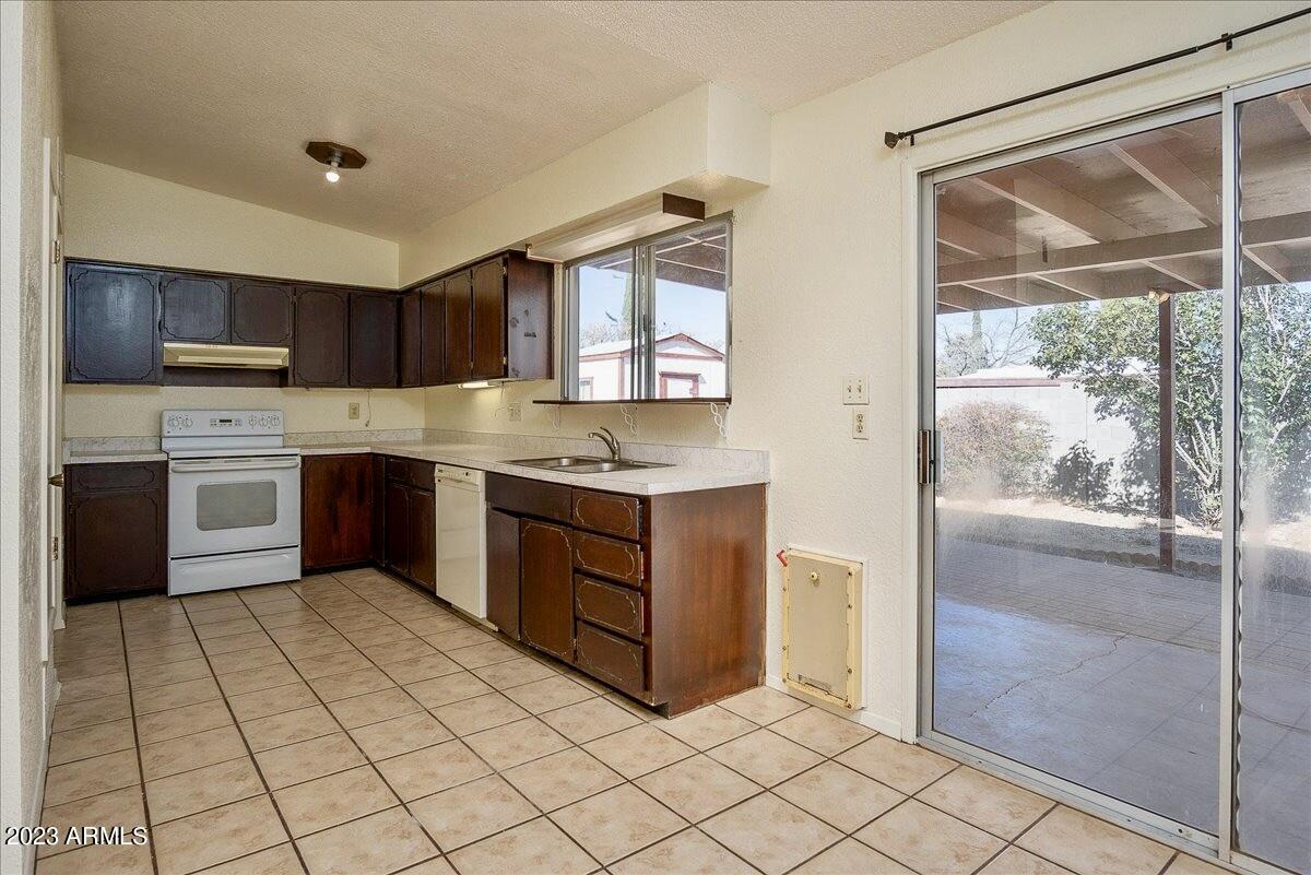 VISTA VILLAGE UNIT 1 - Residential