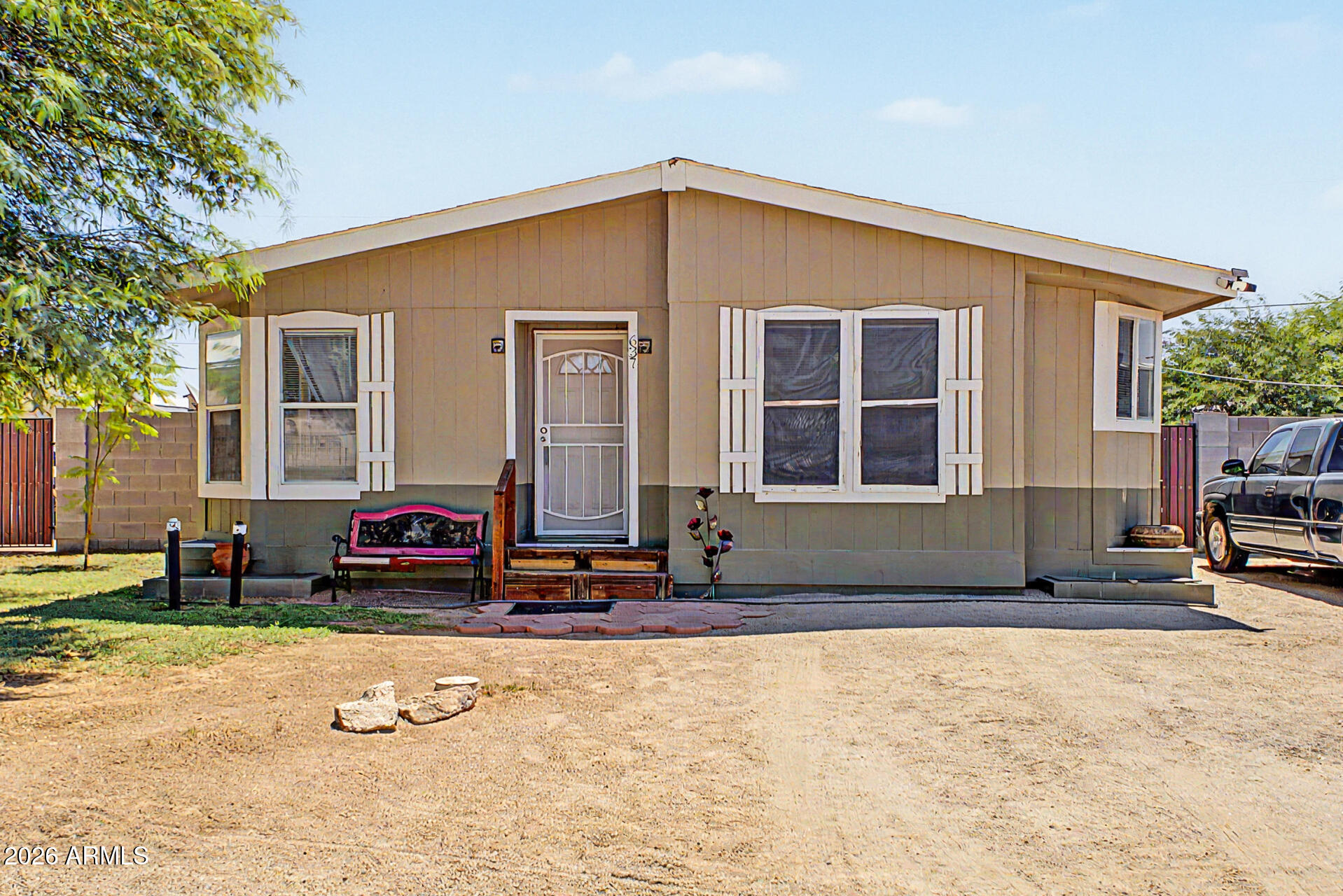 637 S 96TH Street