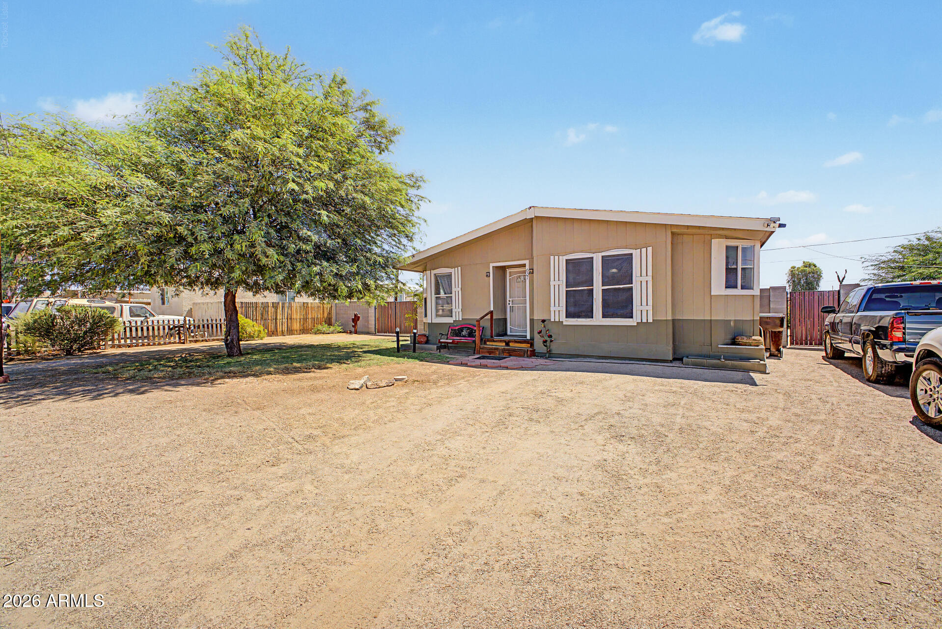 637 S 96TH Street