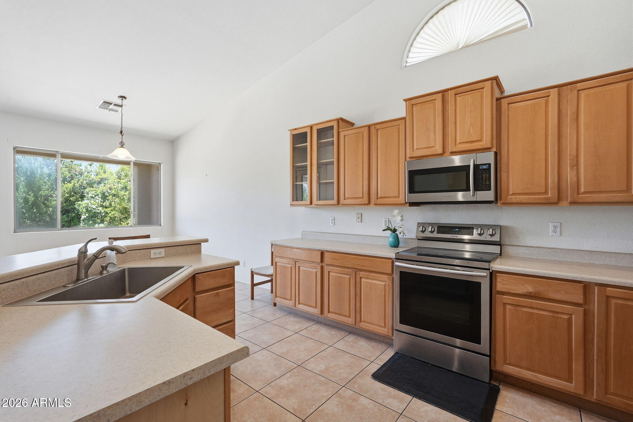 1873 E SAN CARLOS Place