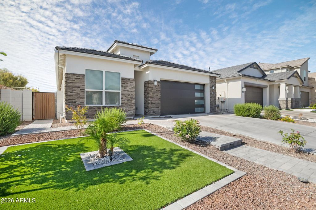 Photo of 10305 W Deanna Drive, Peoria, AZ 85382 (MLS # 7016291)
