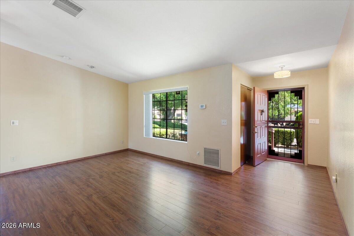 10817 E TURQUOISE Circle