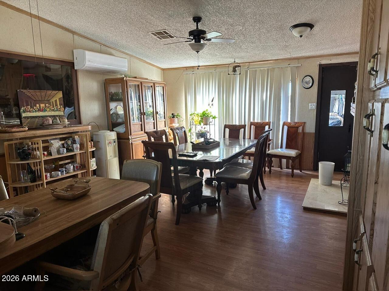 1605 E VIA OCOTILLO Drive