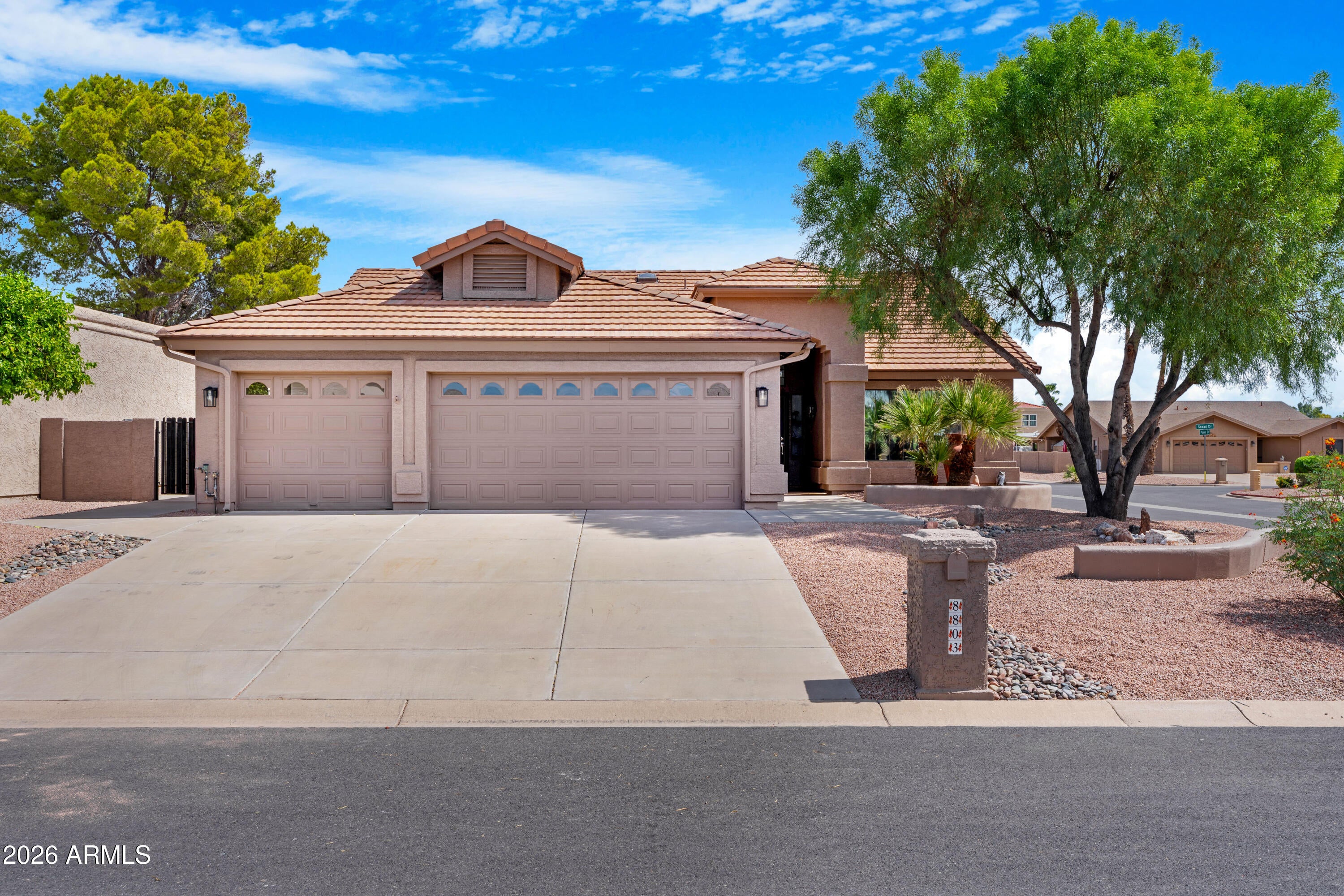 8803 E FAIRWAY Boulevard