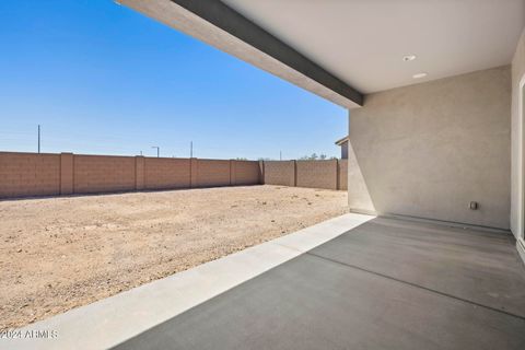 A home in Cave Creek