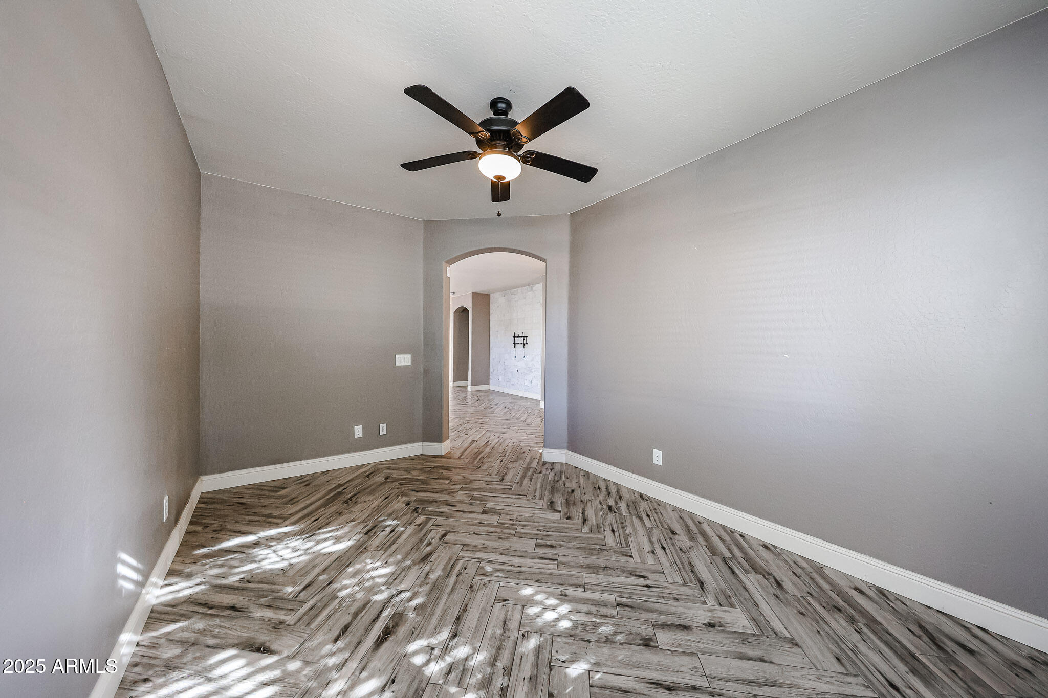 12326 W PATRICK Lane