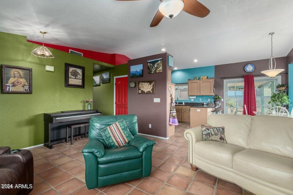 508 N Sierra Vista Drive