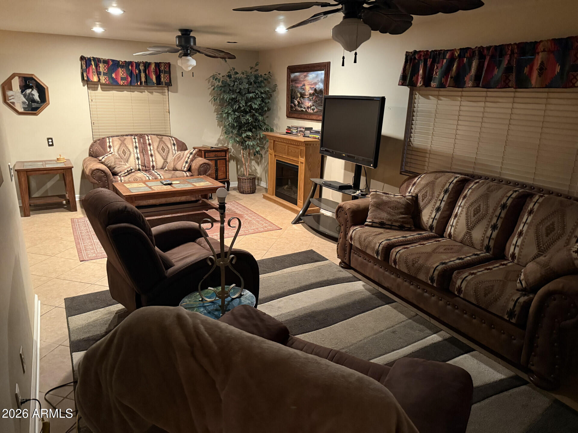 2238 N PLAZA Drive