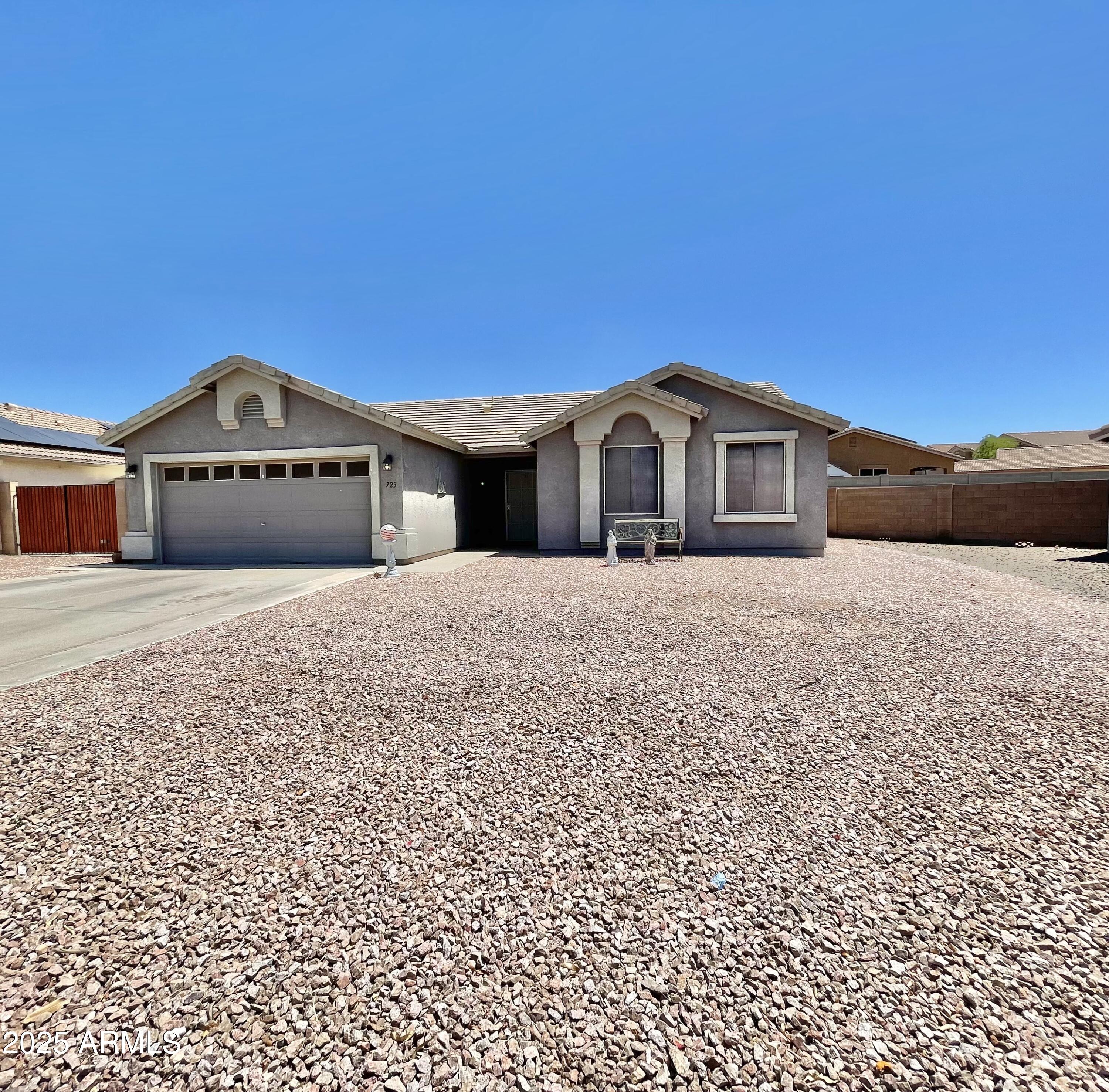 723 S WEAVER Drive