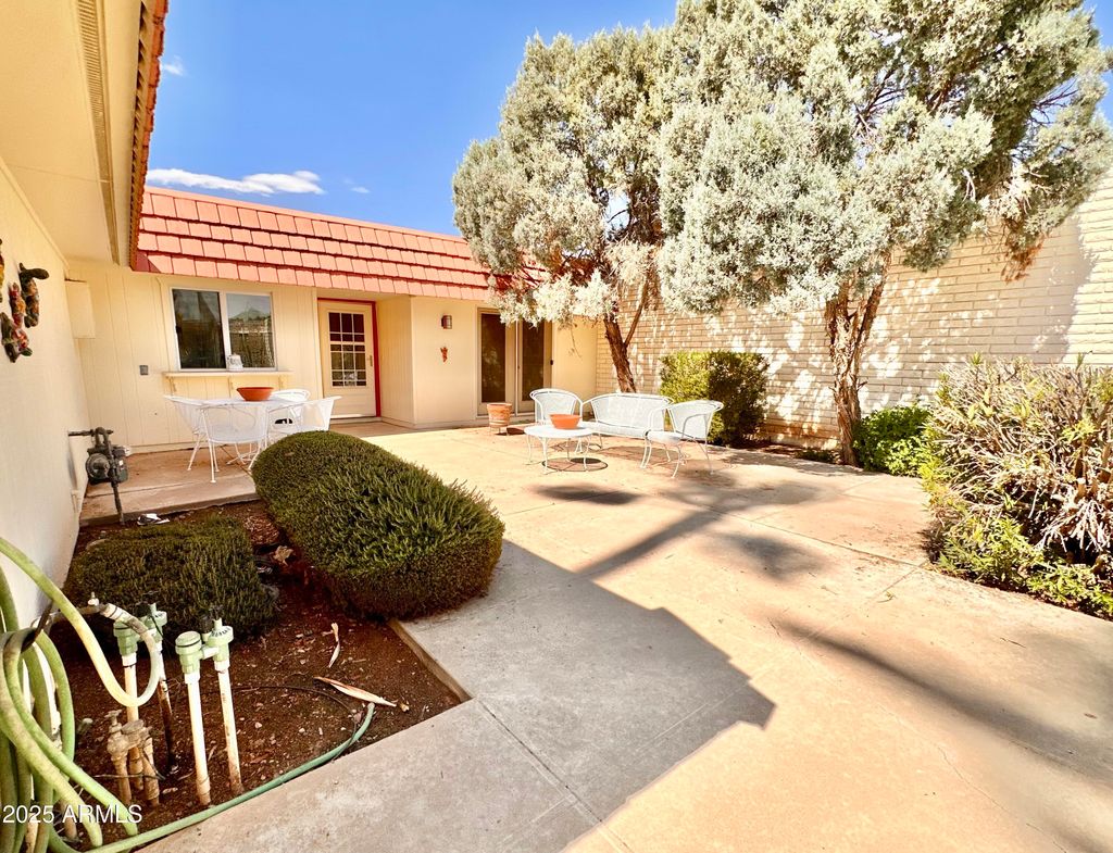 Photo of 10710 W Buccaneer Way, Sun City, AZ 85351 (MLS # 6911498)