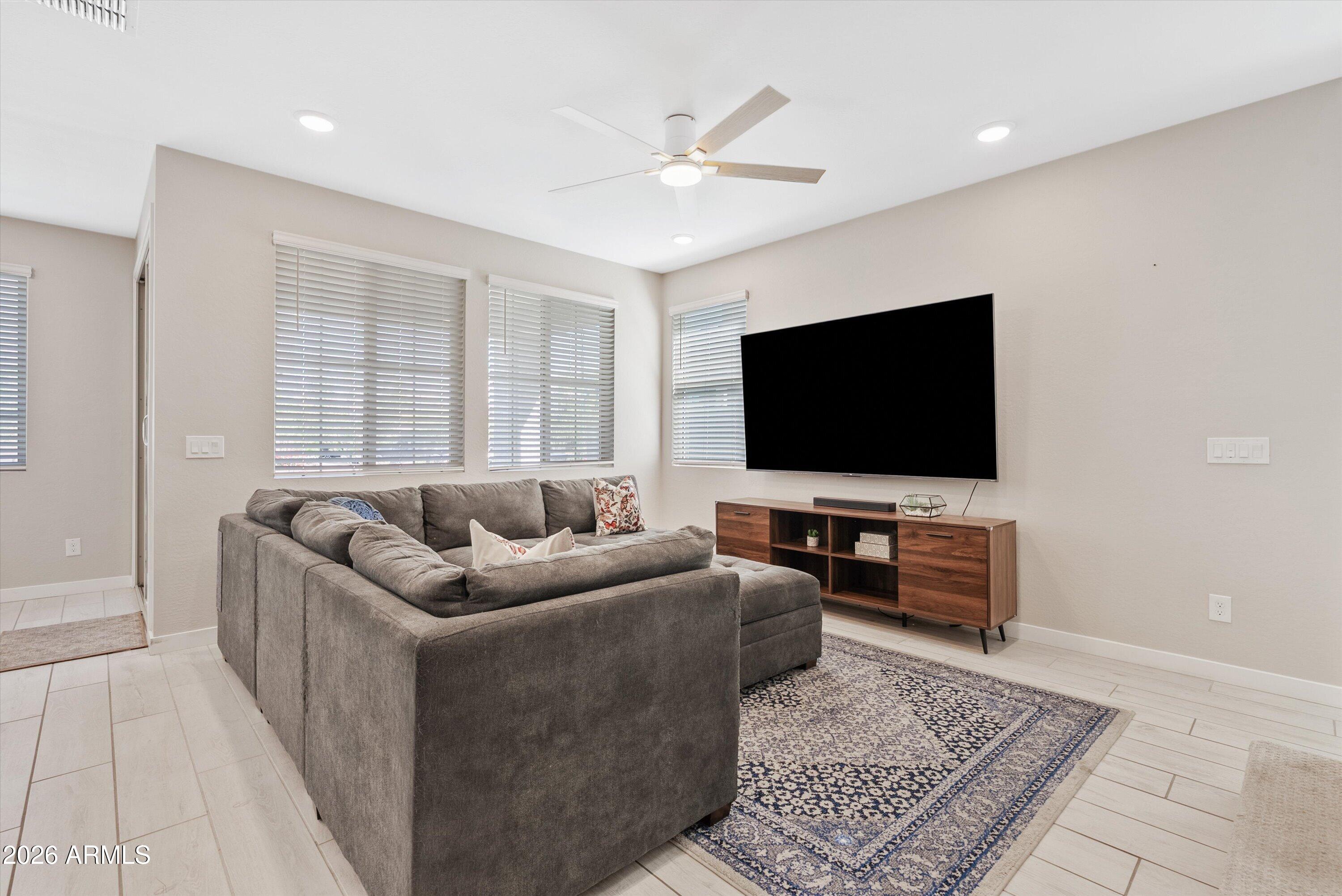 9310 E SEQUENCE Avenue