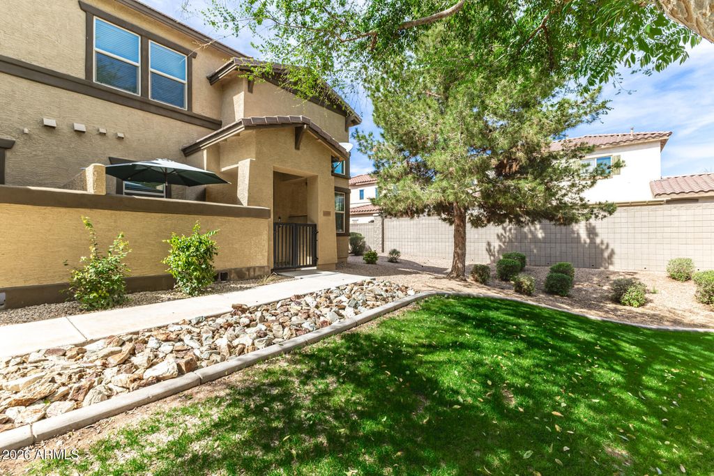 Photo of 14870 W Encanto Boulevard #1059, Goodyear, AZ 85395 (MLS # 6993667)