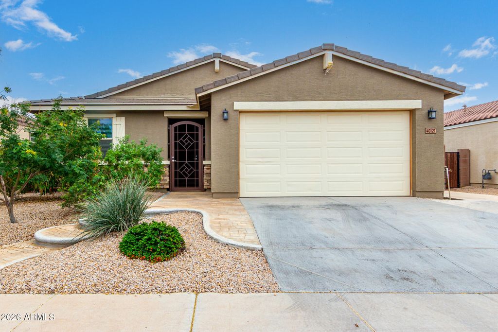 Photo of 40121 W Curtis Way, Maricopa, AZ 85138 (MLS # 6965072)