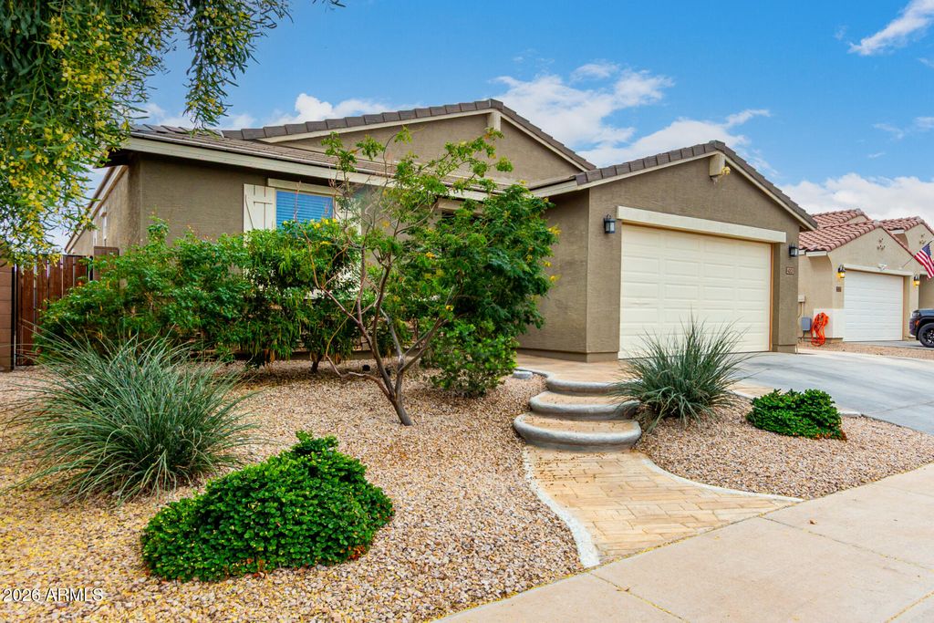 Photo of 40121 W Curtis Way, Maricopa, AZ 85138 (MLS # 6965072)