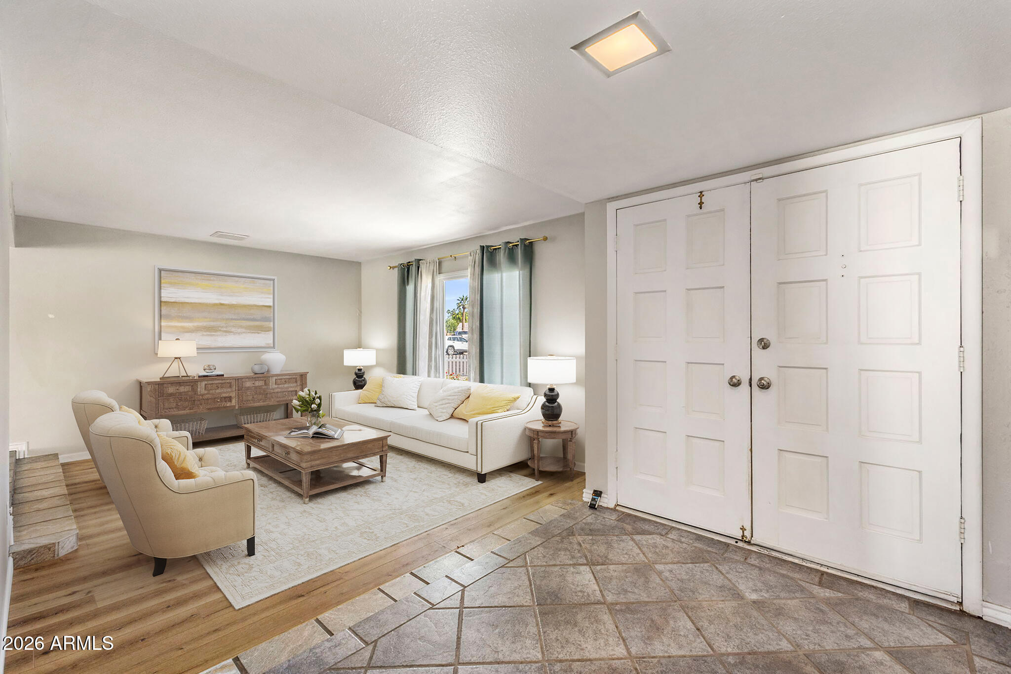 4616 S Poplar Street