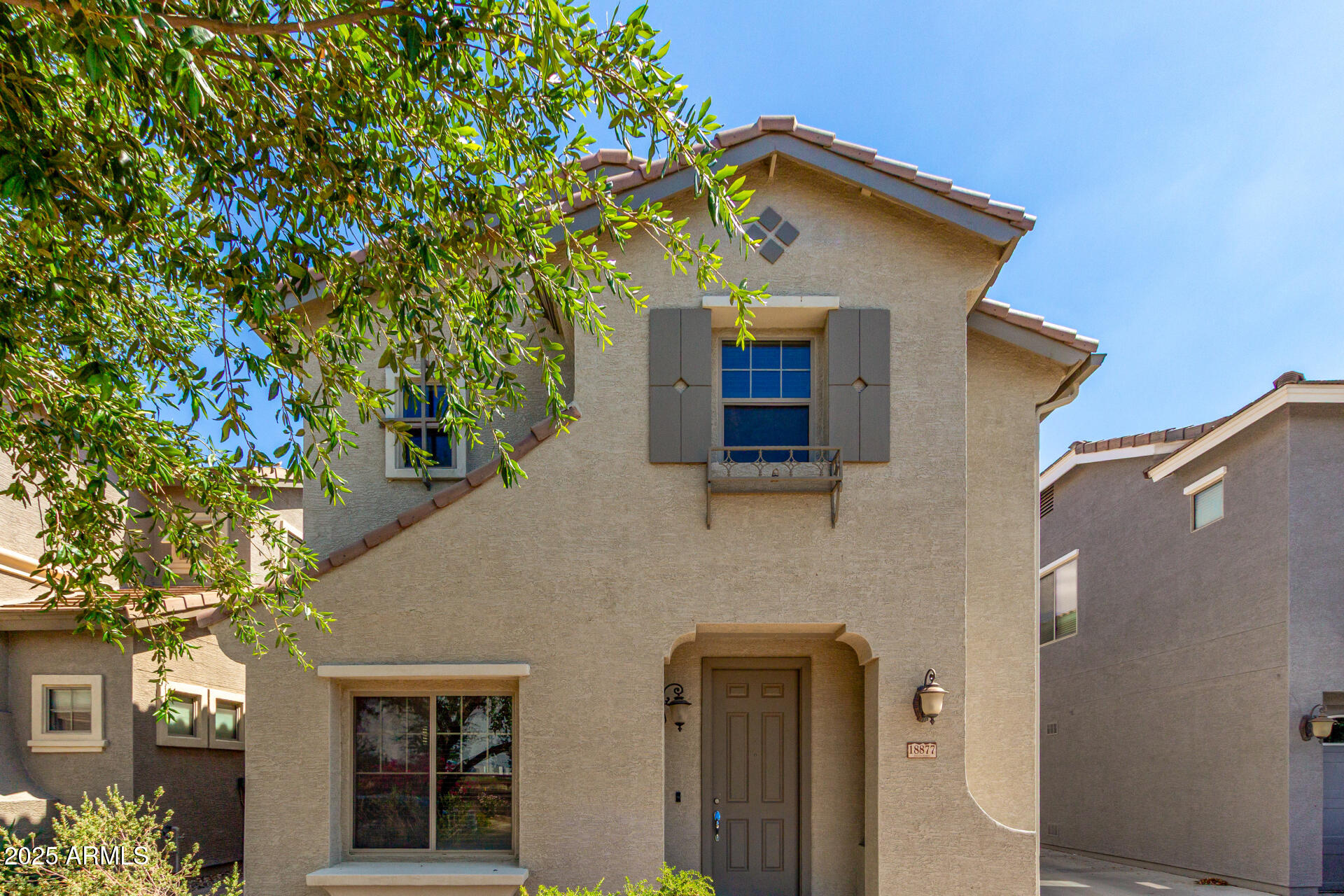 Homes 2 18877 E PELICAN Drive