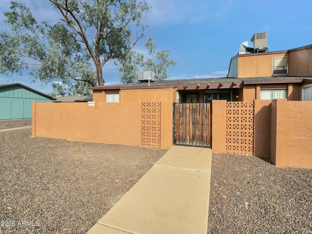 Photo of 3645 N 69th Avenue #30, Phoenix, AZ 85033 (MLS # 6974407)