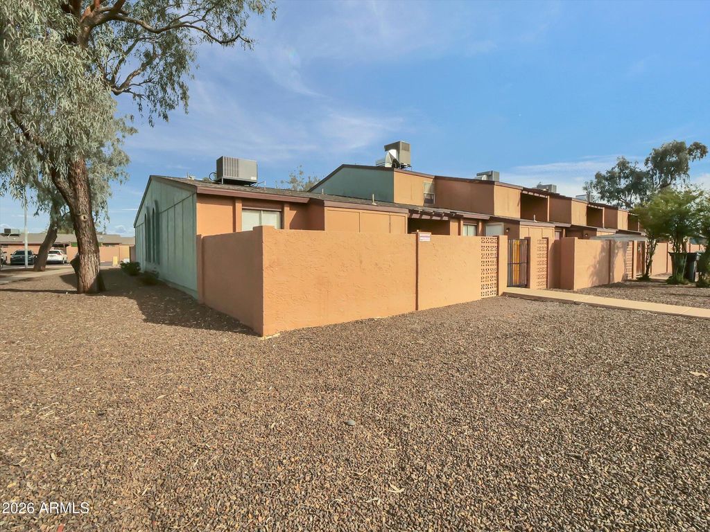 Photo of 3645 N 69th Avenue #30, Phoenix, AZ 85033 (MLS # 6974407)