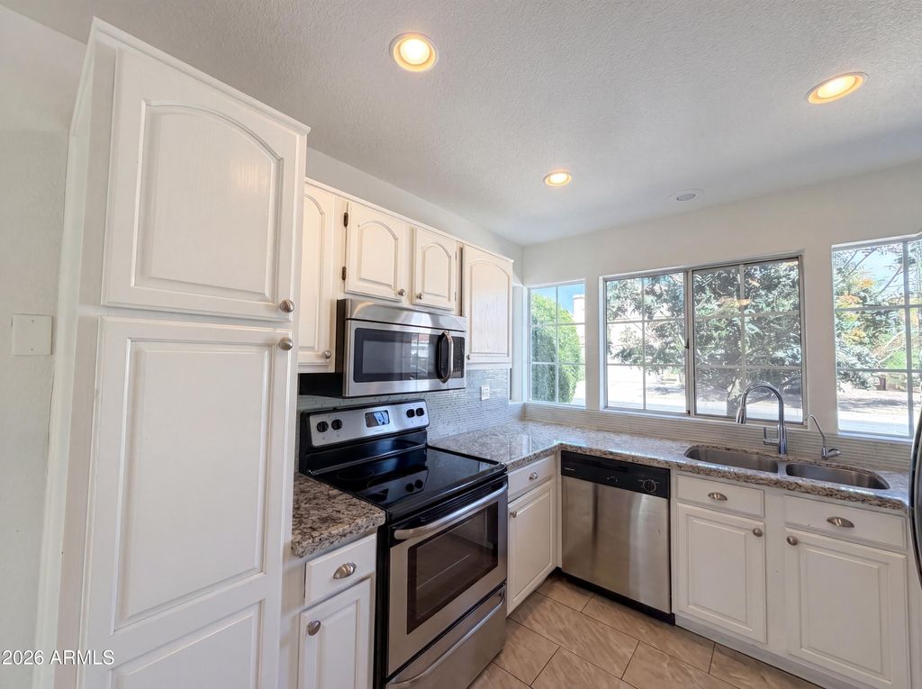 Photo of 1114 S Tiago Drive, Gilbert, AZ 85233 (MLS # 7019851)