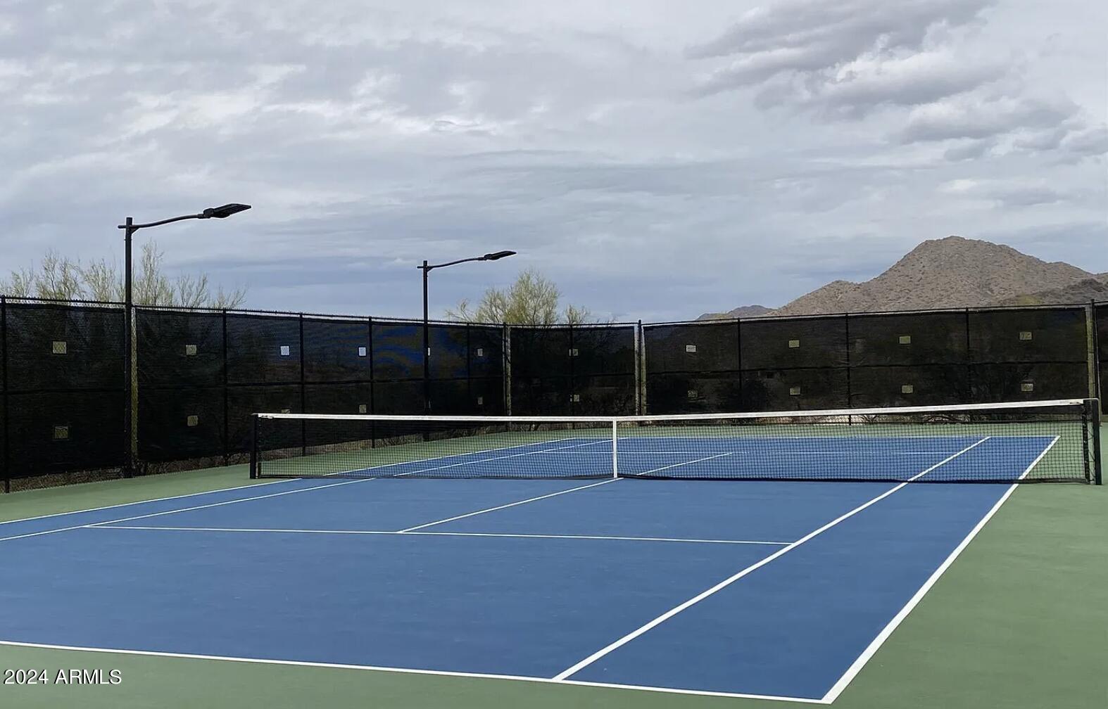 Scottsdale, Arizona 85255, United States, 4 Bedrooms Bedrooms, ,4 BathroomsBathrooms,Residential,Pending,47020