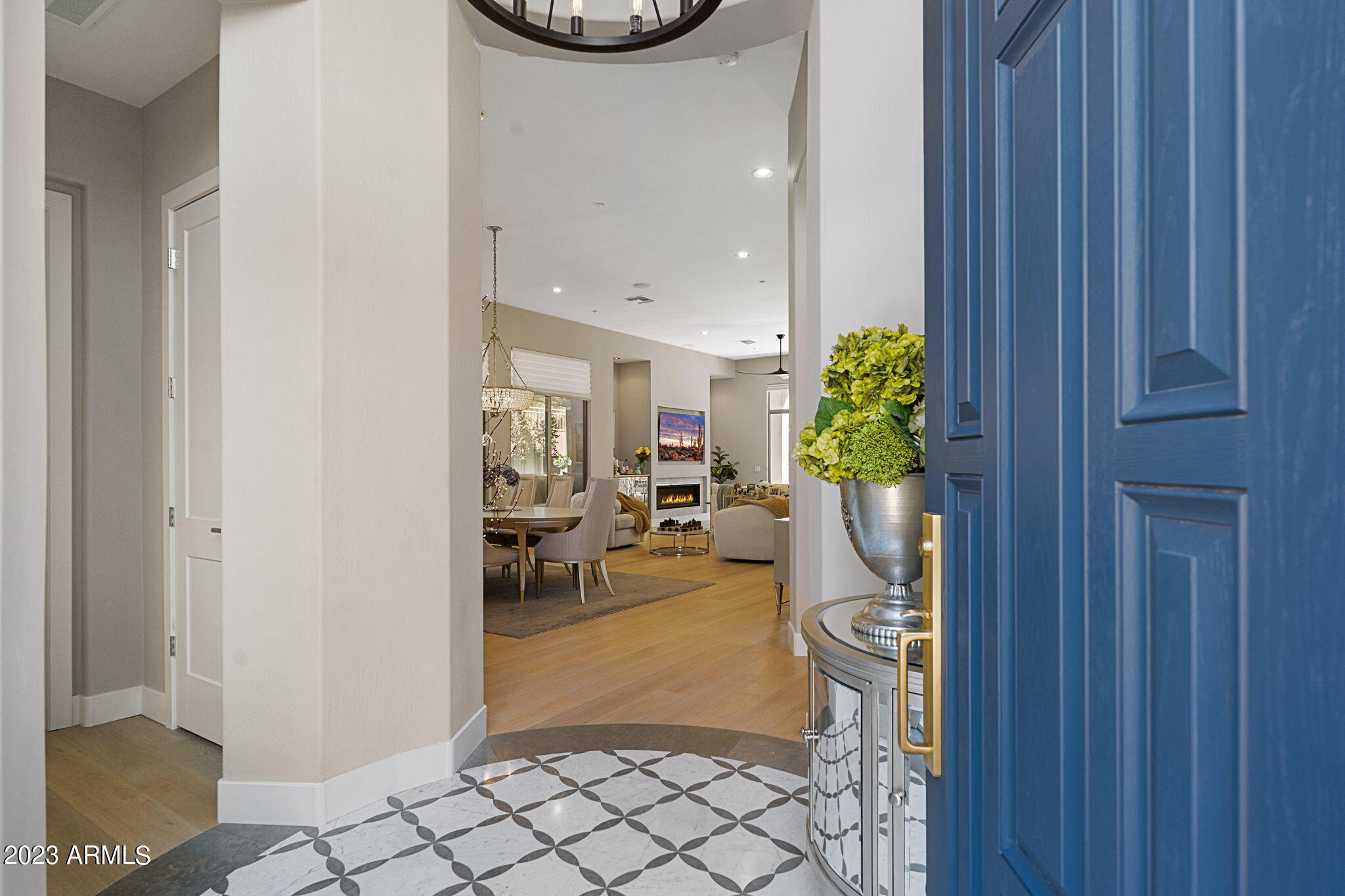 Scottsdale, Arizona 85255, United States, 4 Bedrooms Bedrooms, ,4 BathroomsBathrooms,Residential,Pending,47020