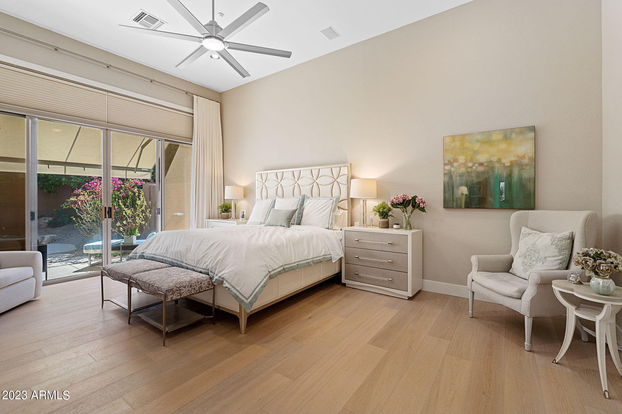 Scottsdale, Arizona 85255, United States, 4 Bedrooms Bedrooms, ,4 BathroomsBathrooms,Residential,Pending,47020