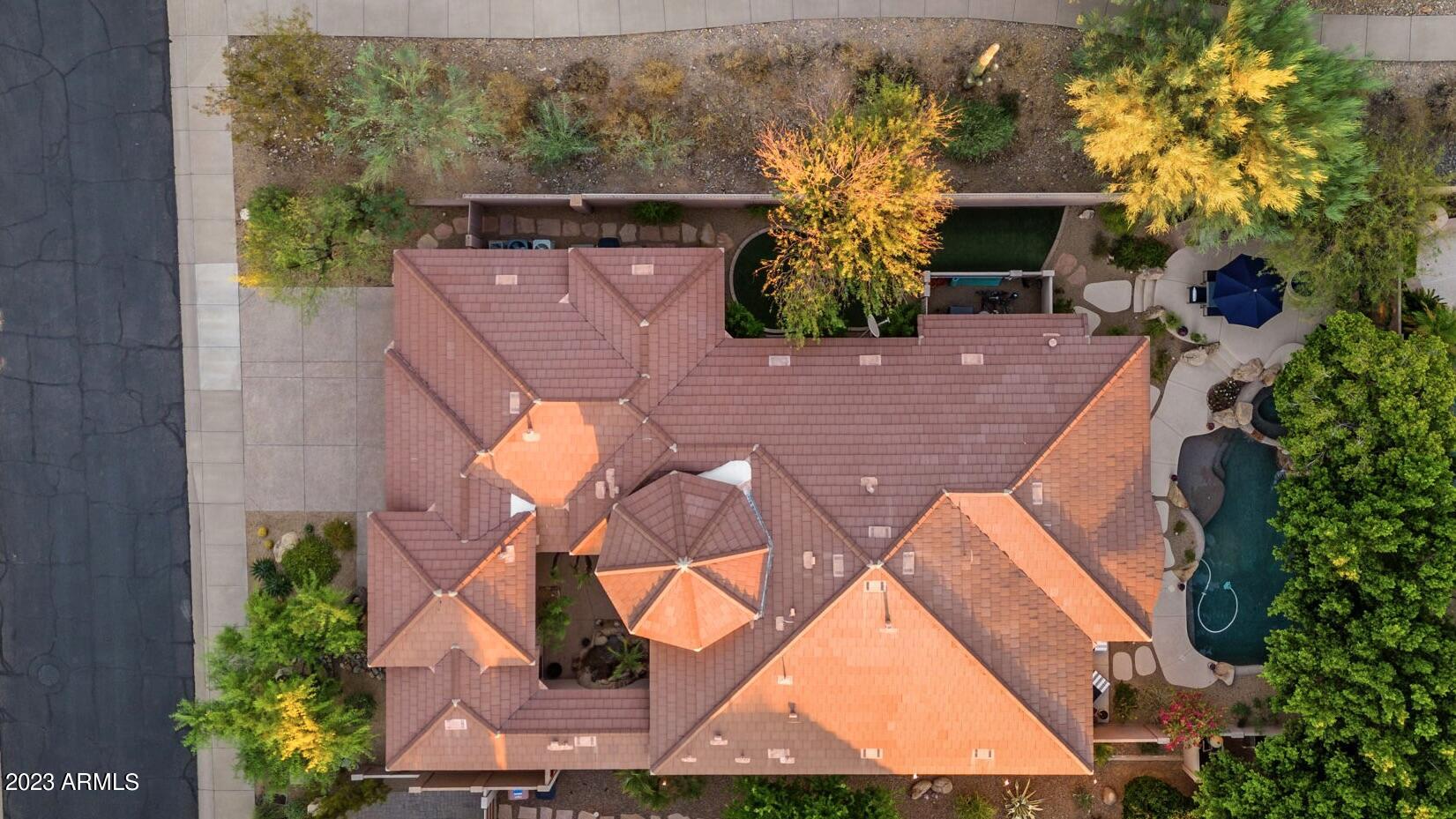 Scottsdale, Arizona 85255, United States, 4 Bedrooms Bedrooms, ,4 BathroomsBathrooms,Residential,Pending,47020