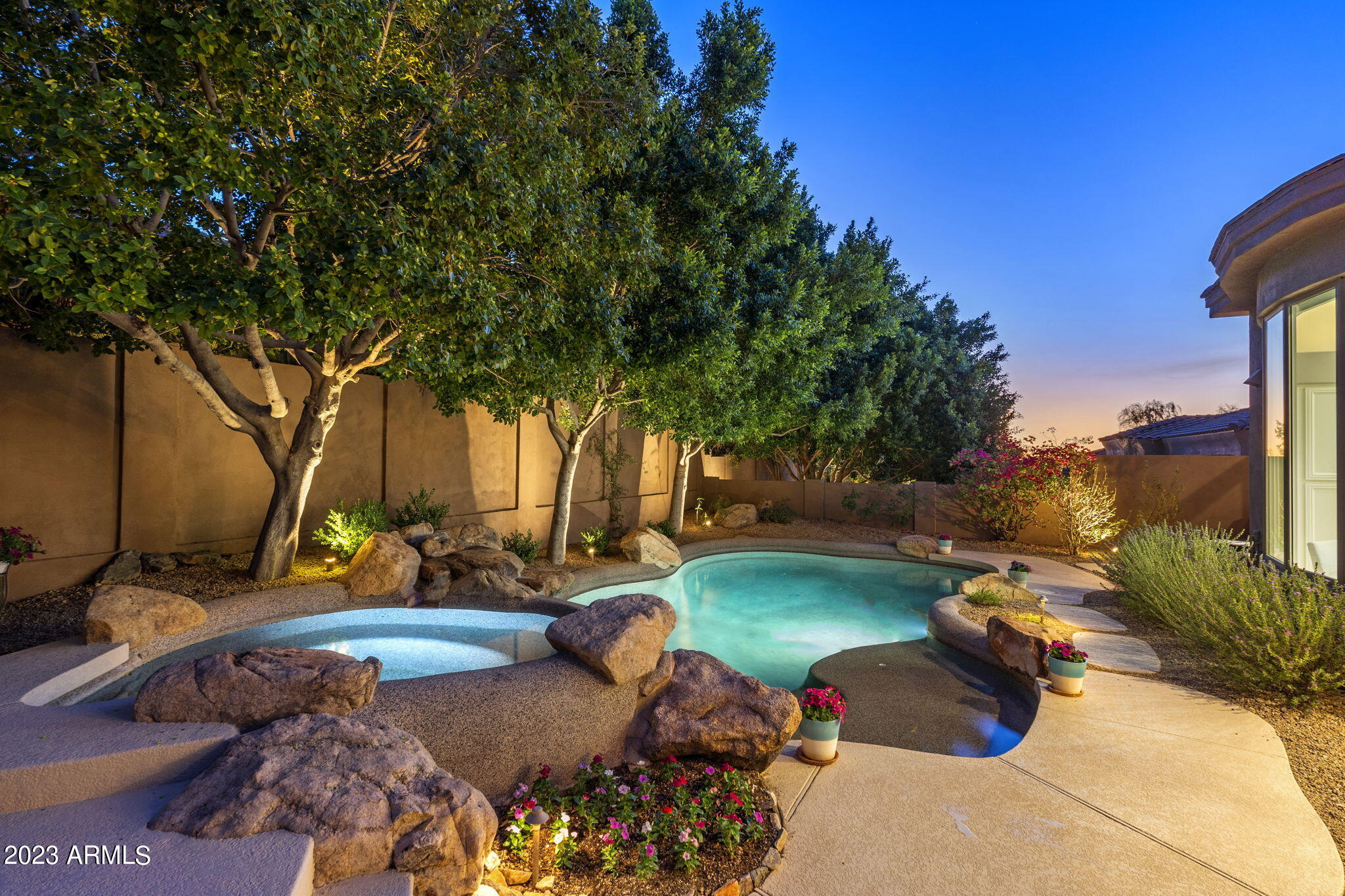 Scottsdale, Arizona 85255, United States, 4 Bedrooms Bedrooms, ,4 BathroomsBathrooms,Residential,Pending,47020