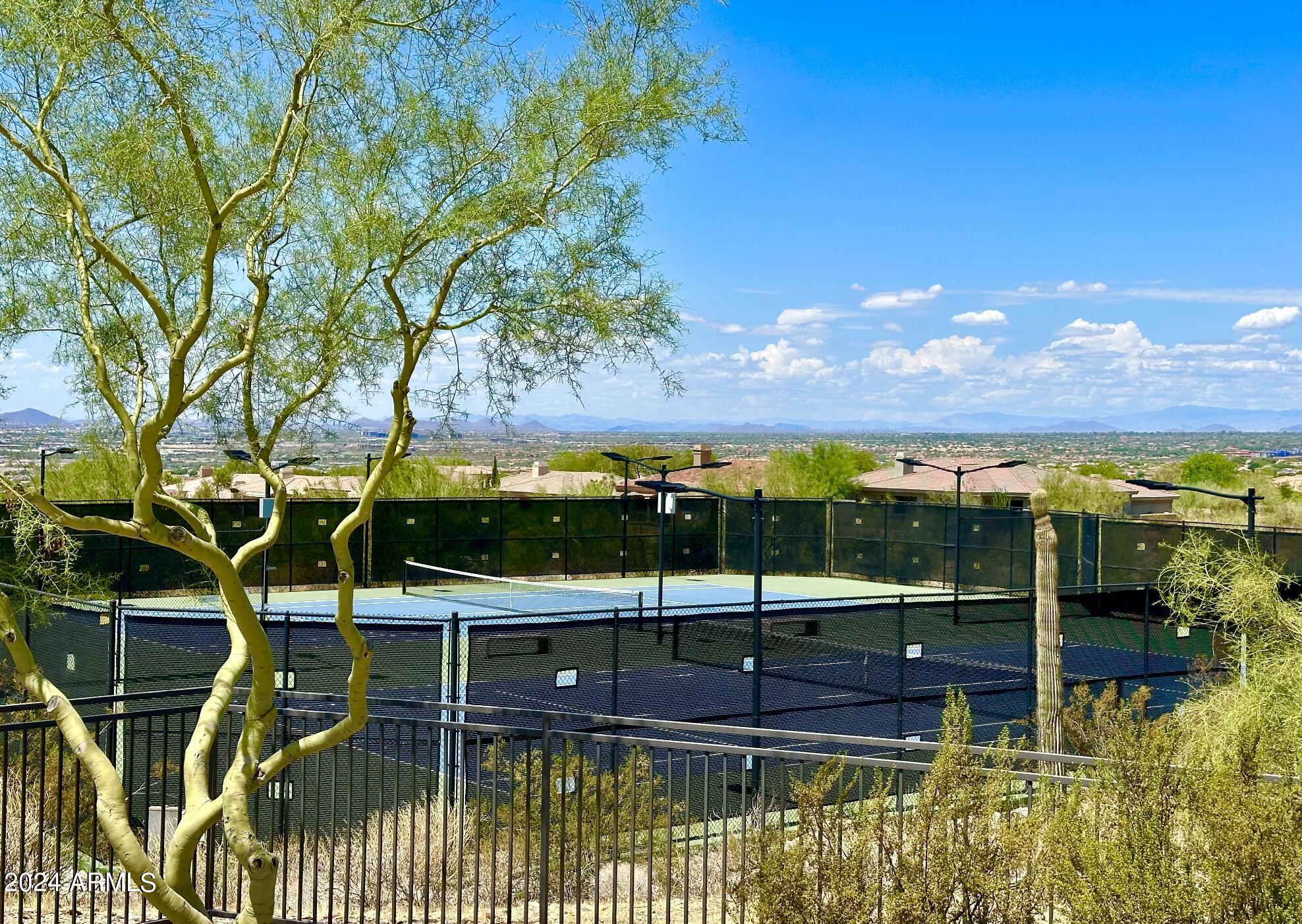 Scottsdale, Arizona 85255, United States, 4 Bedrooms Bedrooms, ,4 BathroomsBathrooms,Residential,Pending,47020