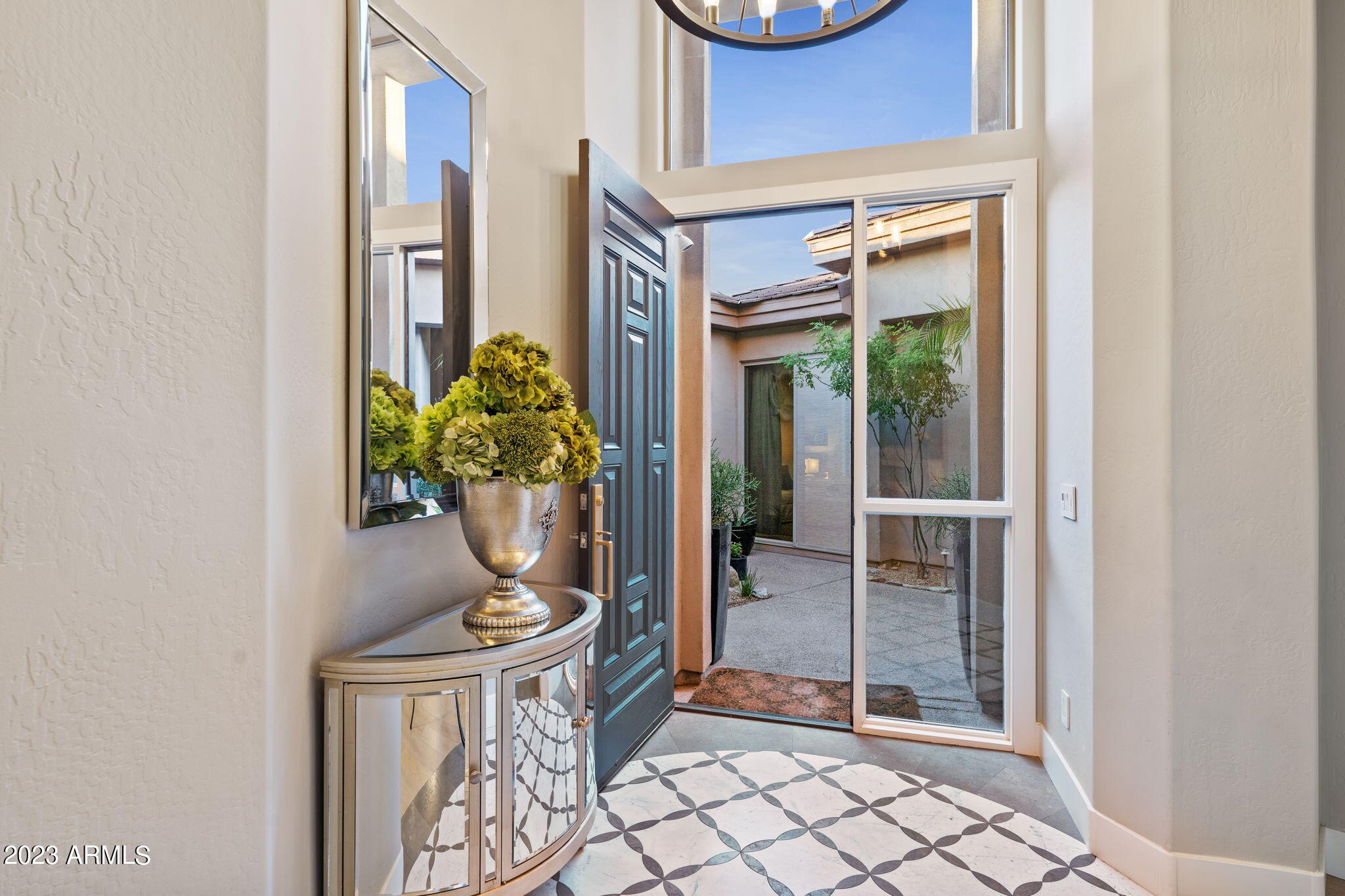 Scottsdale, Arizona 85255, United States, 4 Bedrooms Bedrooms, ,4 BathroomsBathrooms,Residential,Pending,47020