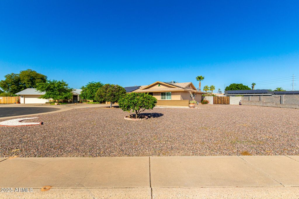 Photo of 10425 N Balboa Drive, Sun City, AZ 85351 (MLS # 6948201)