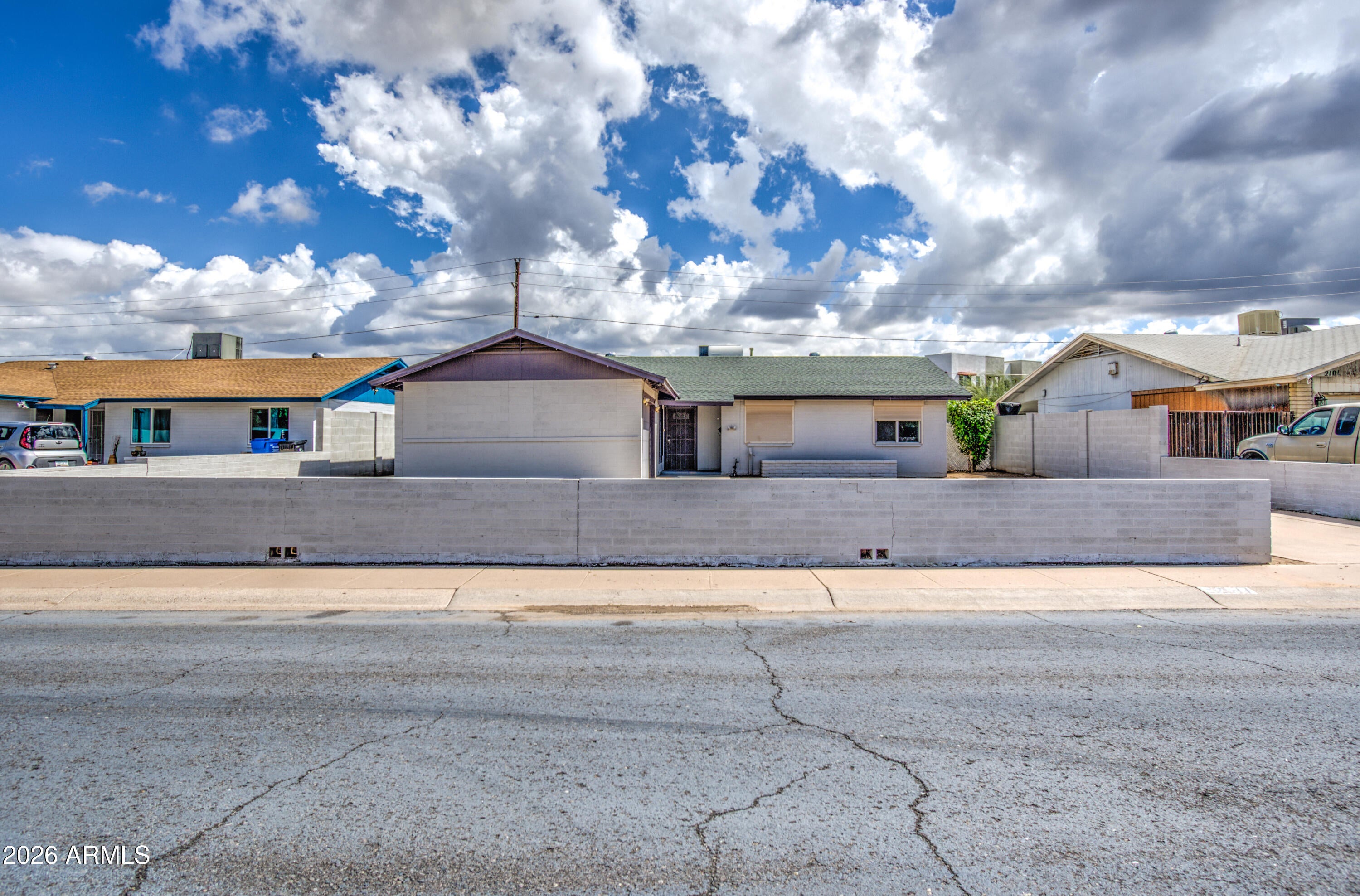 2077 W HIDALGO Avenue