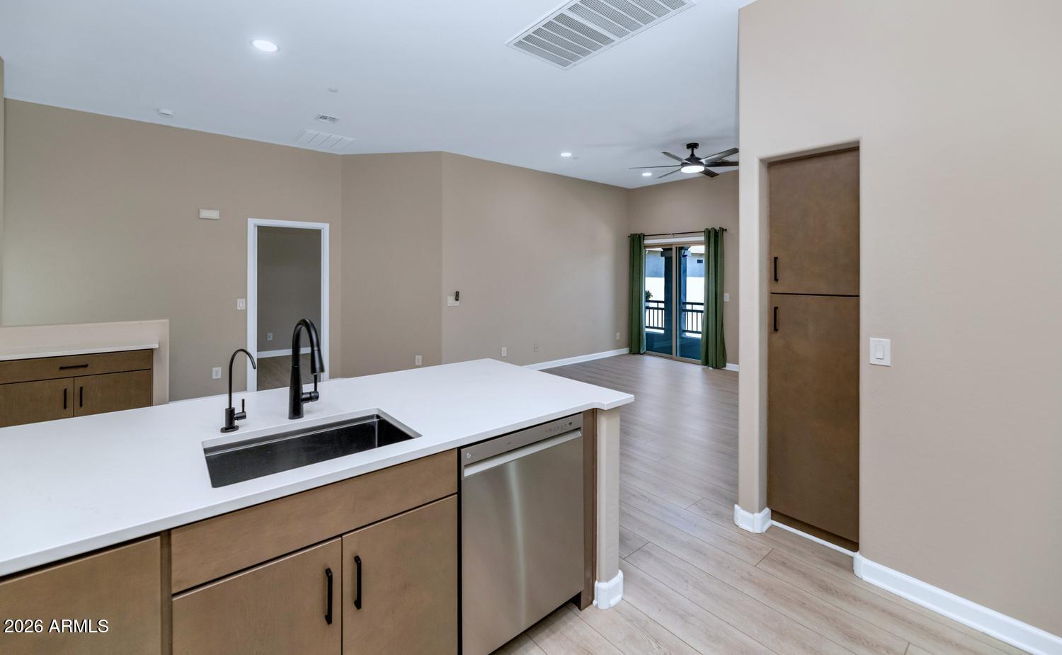 2150 W ALAMEDA Road 2245