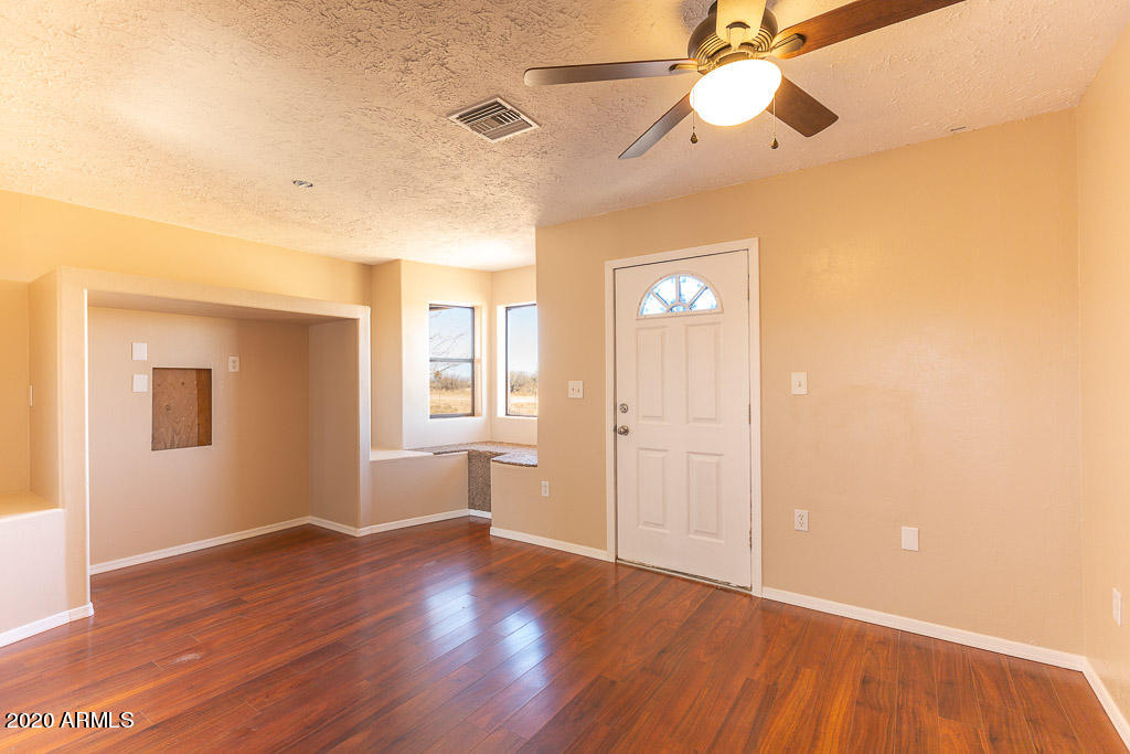GREATER SAN PEDRO RANCHES - Residential