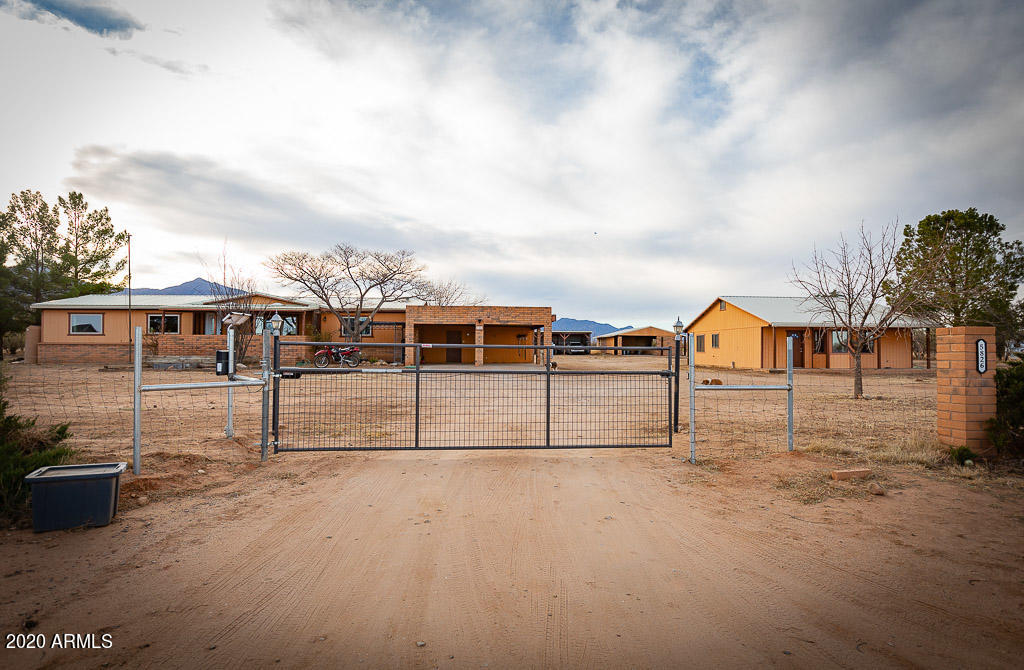 GREATER SAN PEDRO RANCHES - Residential