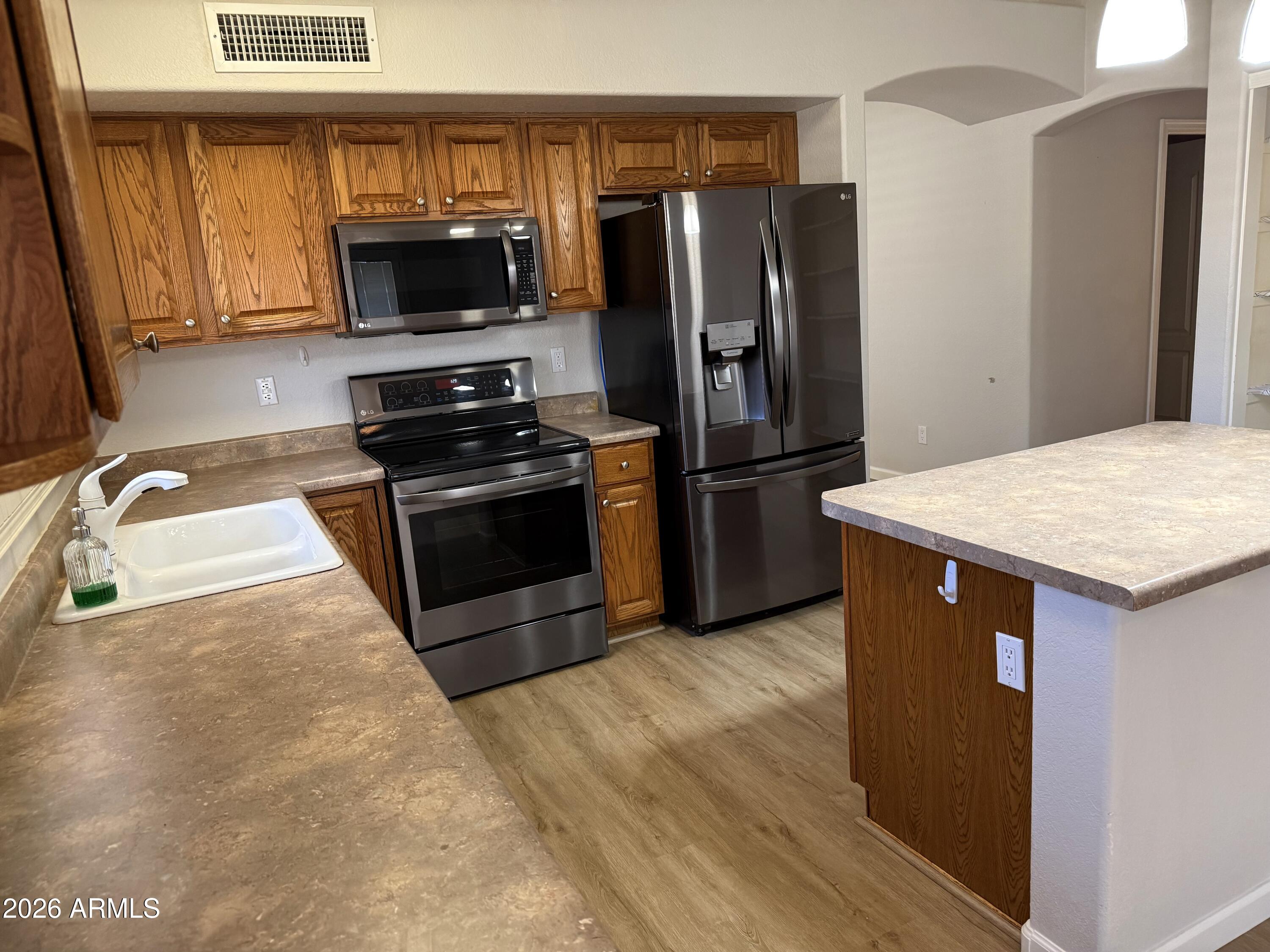 1741 S CLEARVIEW Avenue 54