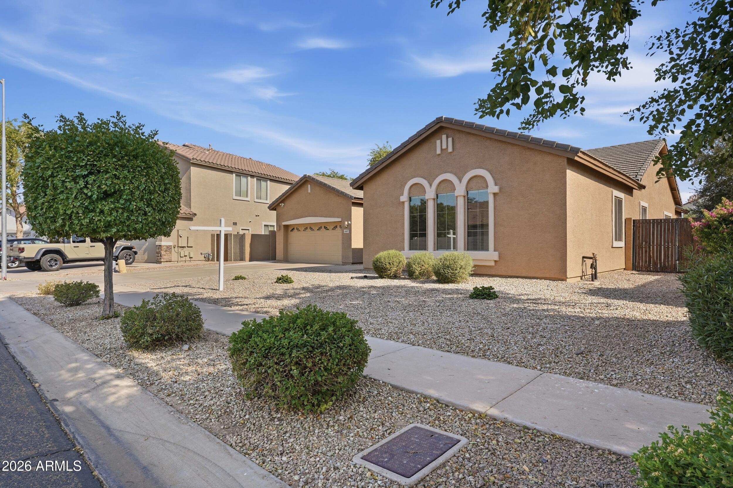 8807 W carole Lane