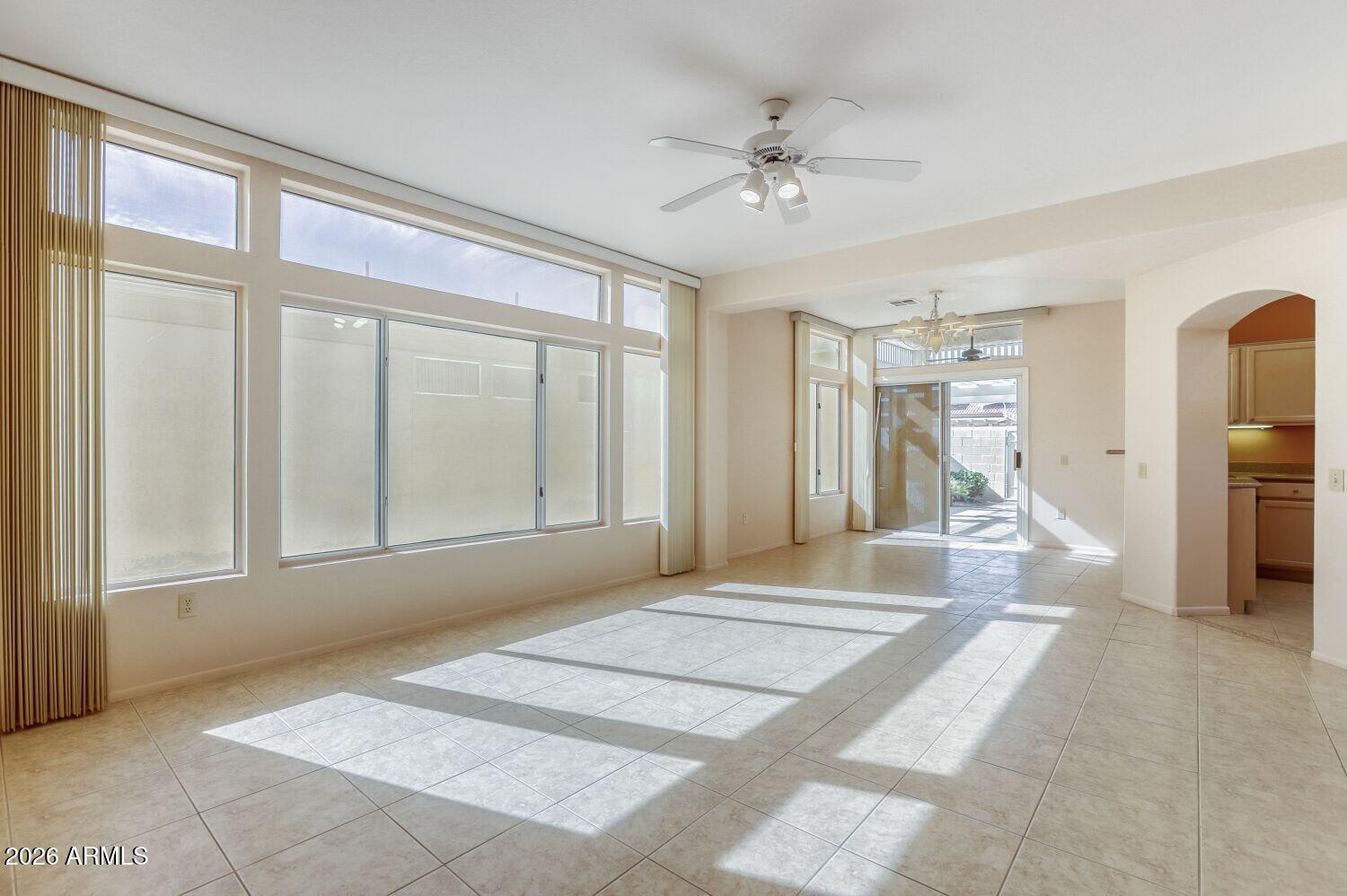 19926 N GREENVIEW Drive