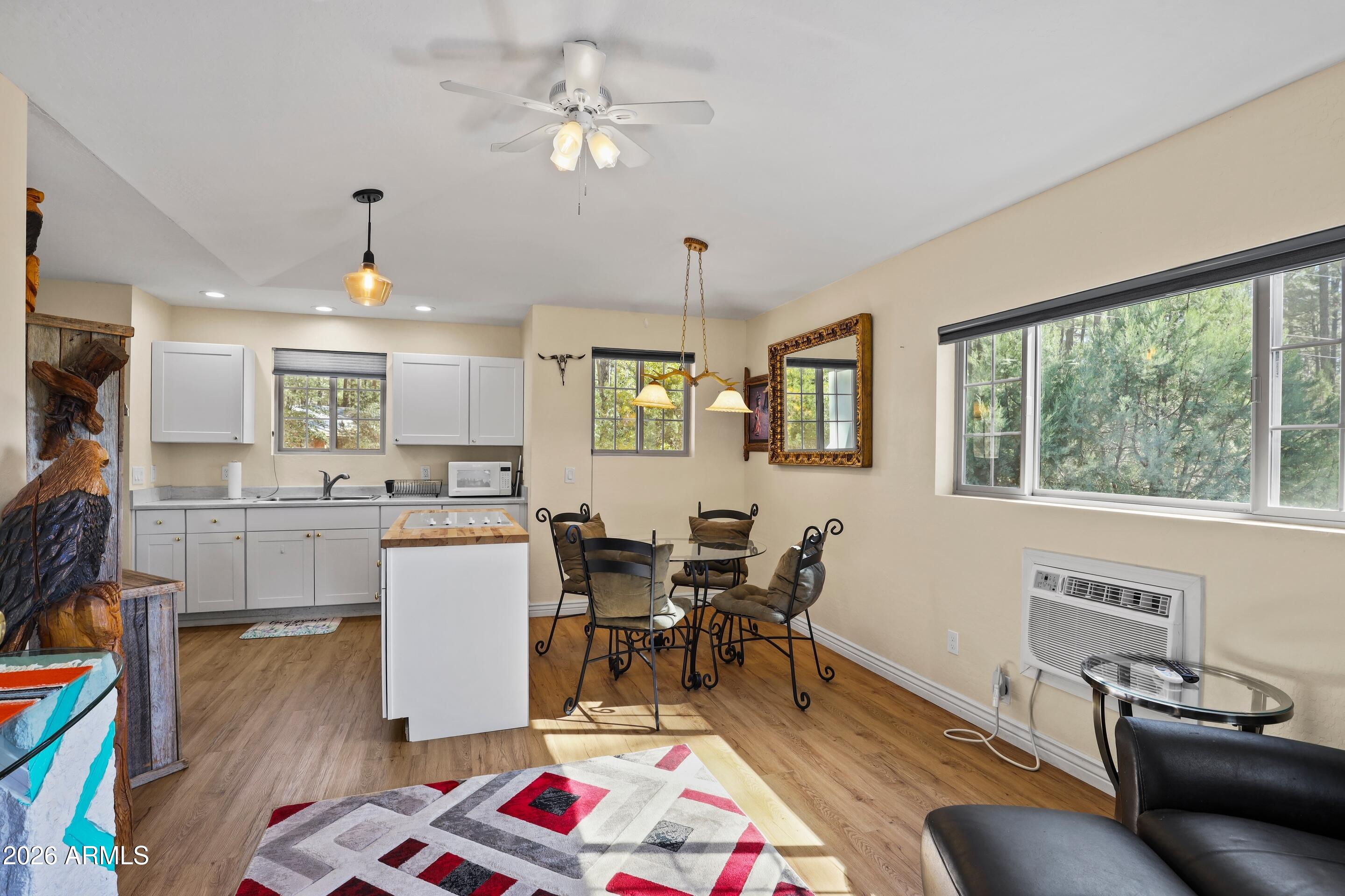 Un Subdivided - Residential