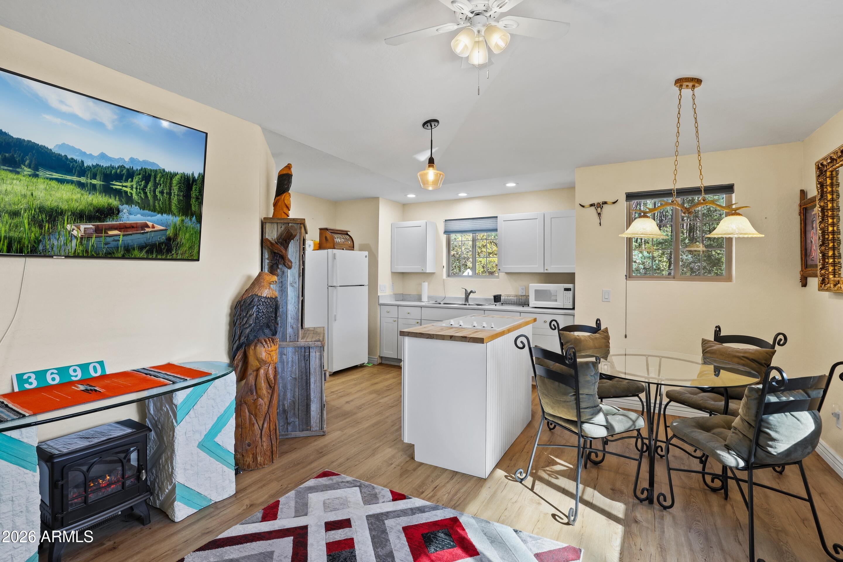Un Subdivided - Residential
