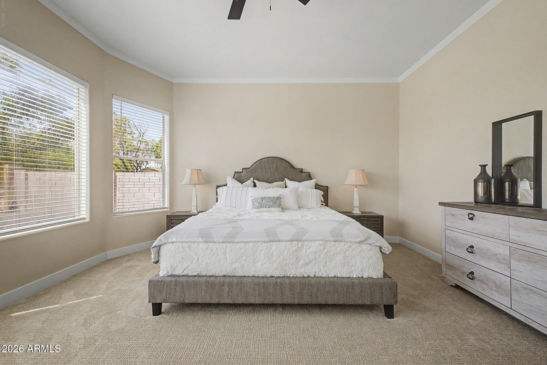 6730 S FOUR PEAKS Place