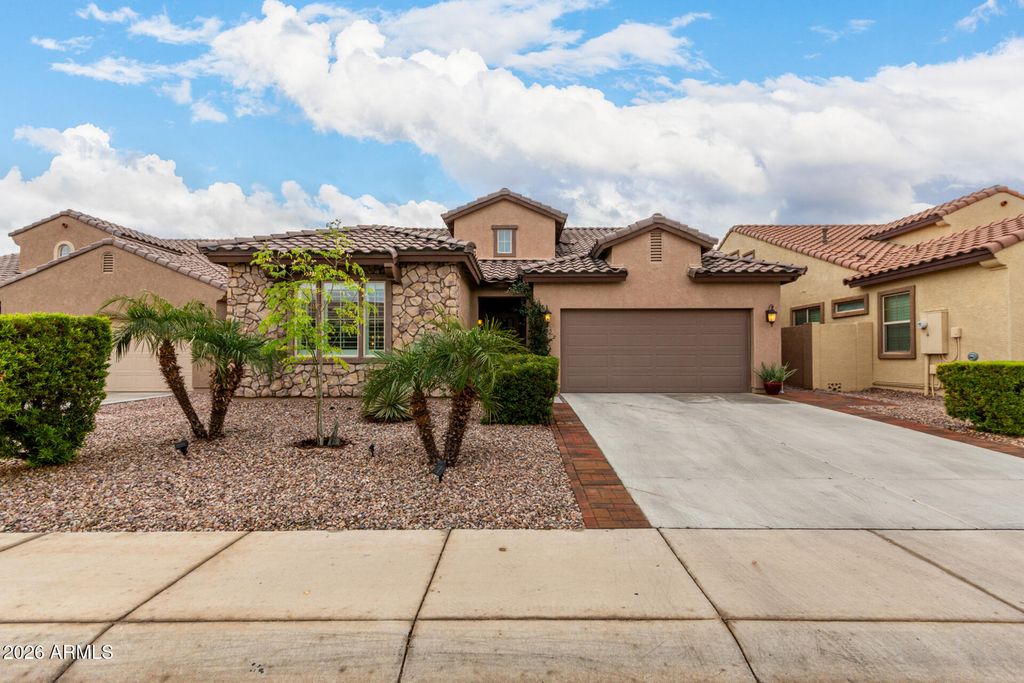Photo of 445 E Red Mesa Trail, San Tan Valley, AZ 85143 (MLS # 6965826)