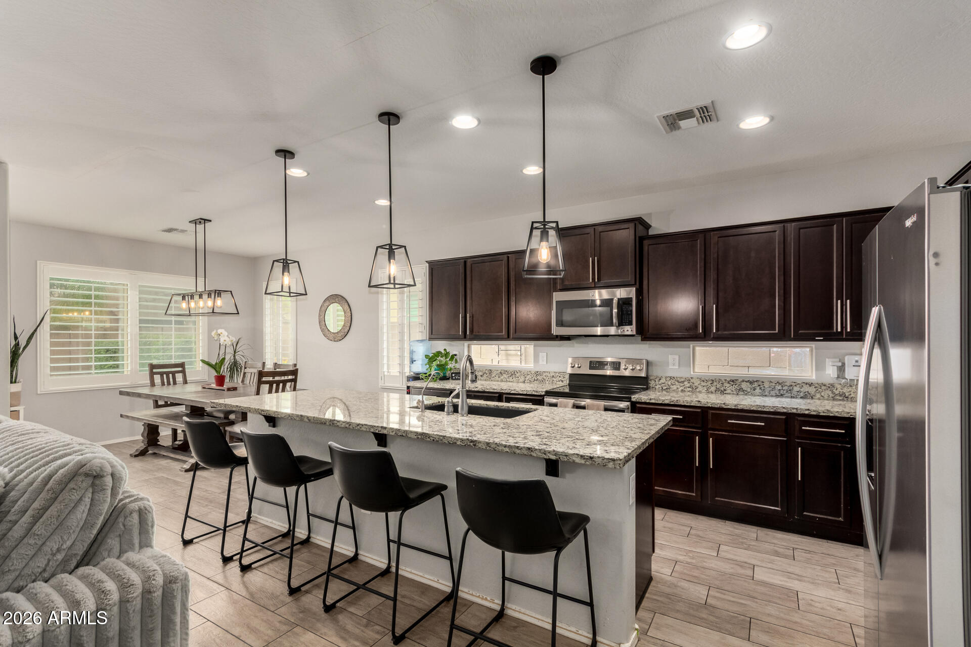 445 E RED MESA Trail