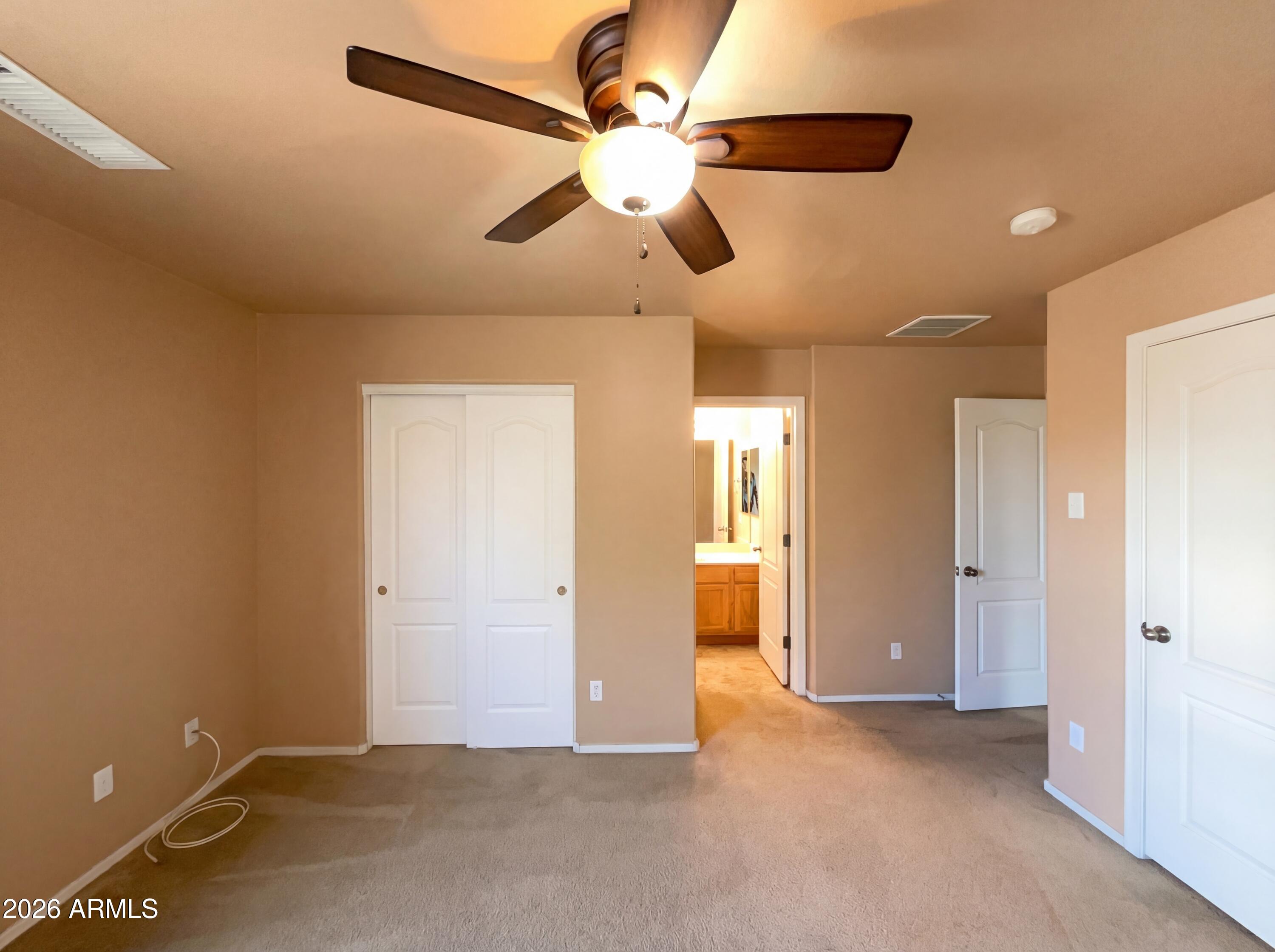 25202 W JACKSON Avenue